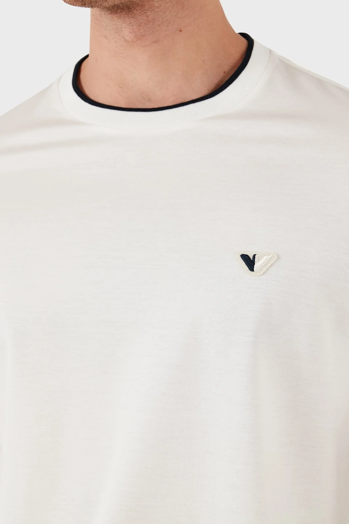 Emporio Armani Pamuklu Regular Fit Bisiklet Yaka Erkek T Shirt 6D1T99 1JOSZ 0101 BEYAZ - 7