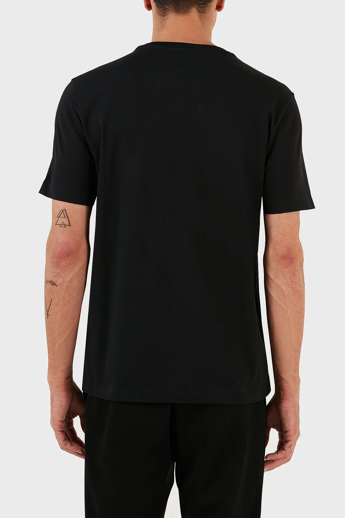 Emporio Armani Pamuklu Regular Fit Bisiklet Yaka Erkek T Shirt 6R1T6Q 1J7FZ 0999 SİYAH - 8