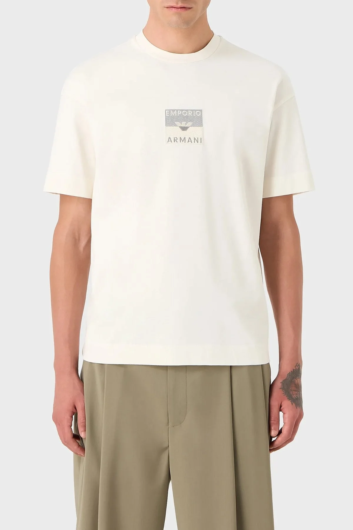 Emporio Armani Pamuklu Regular Fit Bisiklet Yaka Erkek T Shirt 6R1TDK 1JWZZ 0128 EKRU - 1