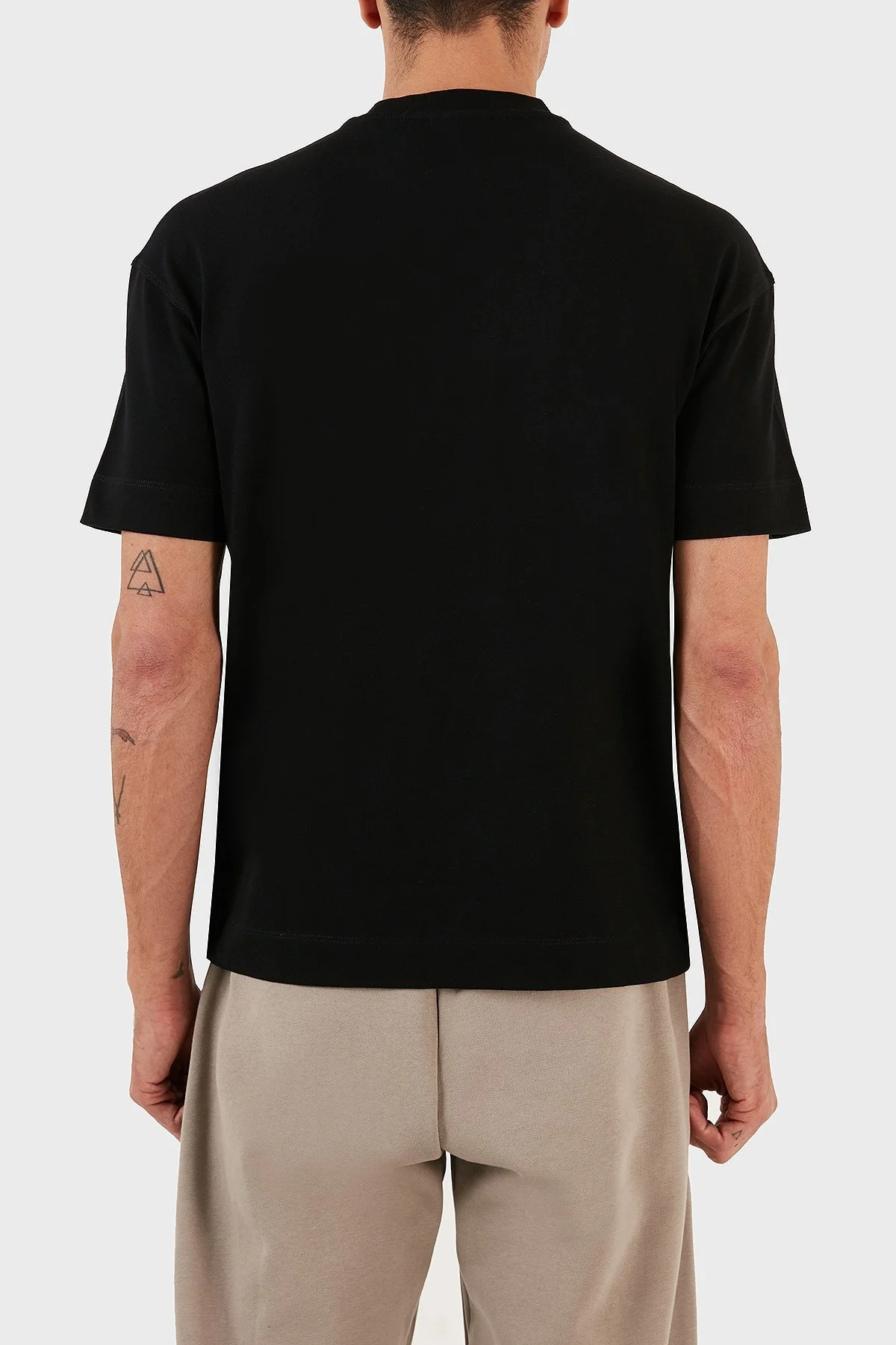 Emporio Armani Pamuklu Regular Fit Bisiklet Yaka Erkek T Shirt 6R1TDK 1JWZZ 0999 SİYAH - 2