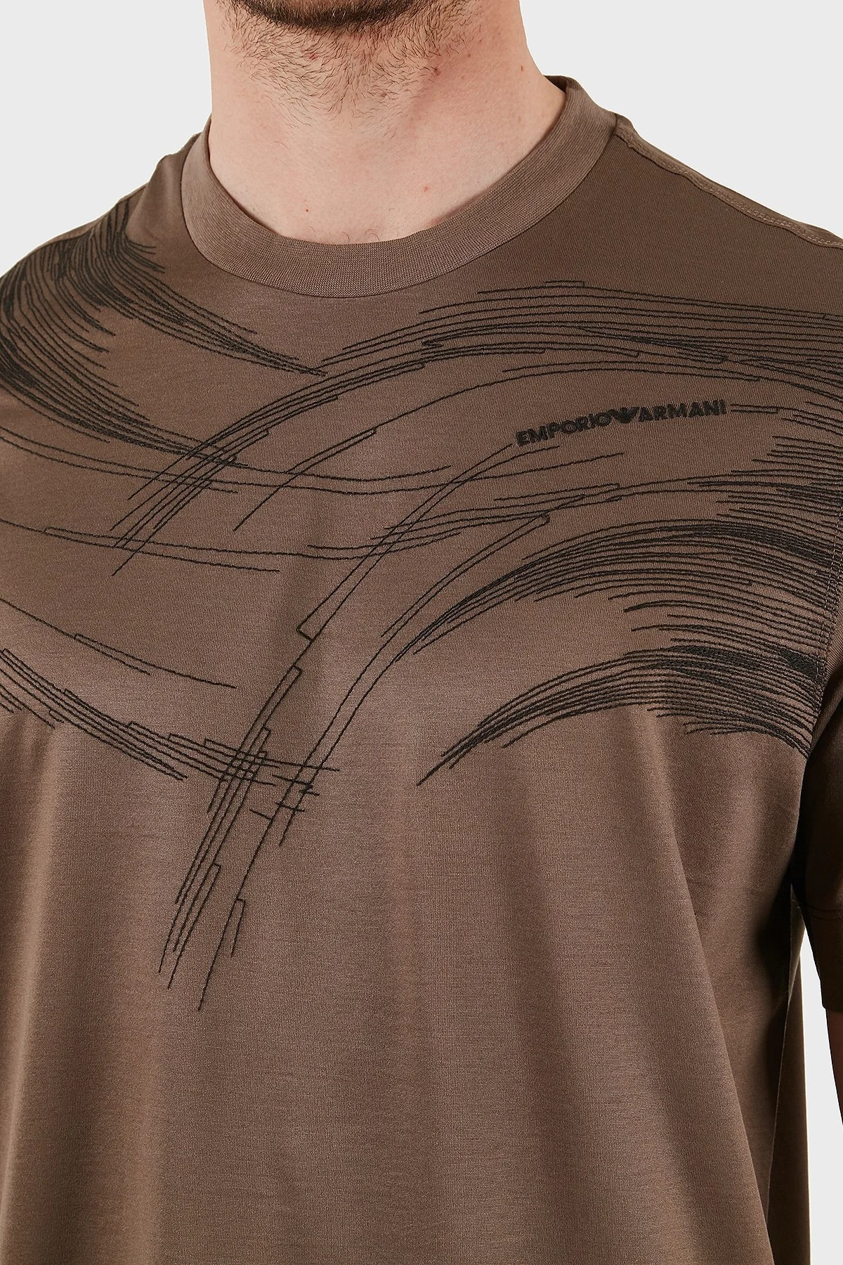 Emporio Armani Pamuklu Regular Fit Bisiklet Yaka Erkek T Shirt EM001023 AF13747 M6091 KAHVE - 5