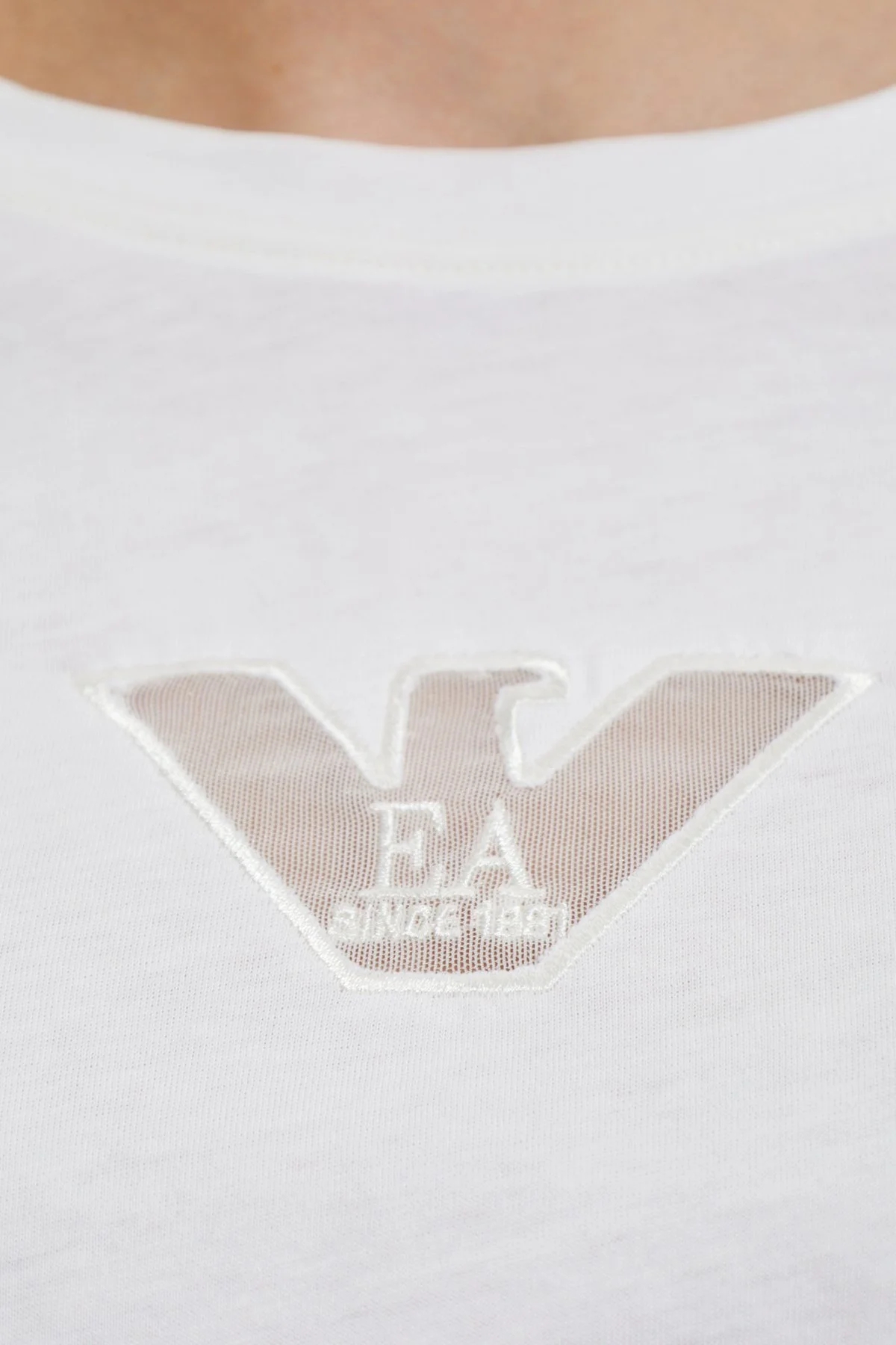 Emporio Armani Pamuklu Regular Fit Bisiklet Yaka Kol Detaylı Bayan T Shirt EW004390 AF13318 U0006 KREM - 4