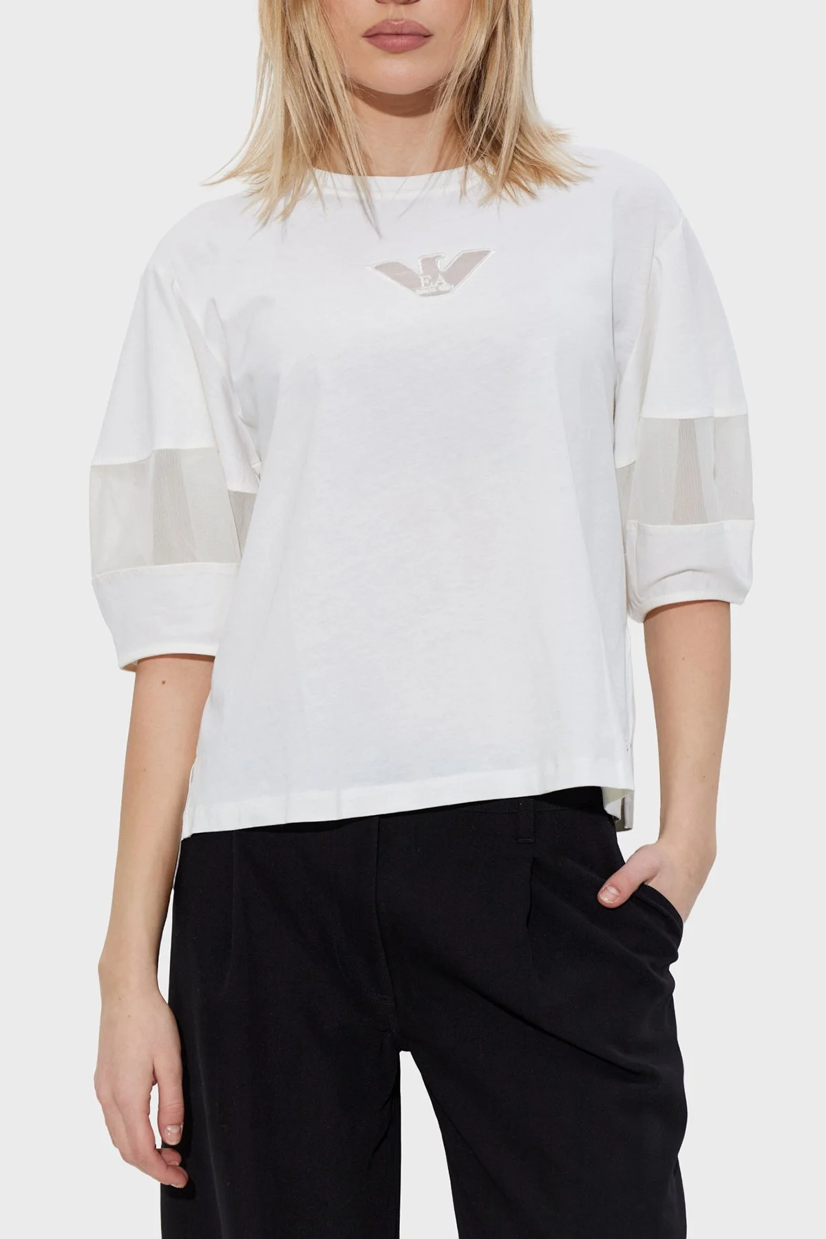 Emporio Armani Pamuklu Regular Fit Bisiklet Yaka Kol Detaylı Kadın T Shirt EW004390 AF13318 U0006 KREM - 1