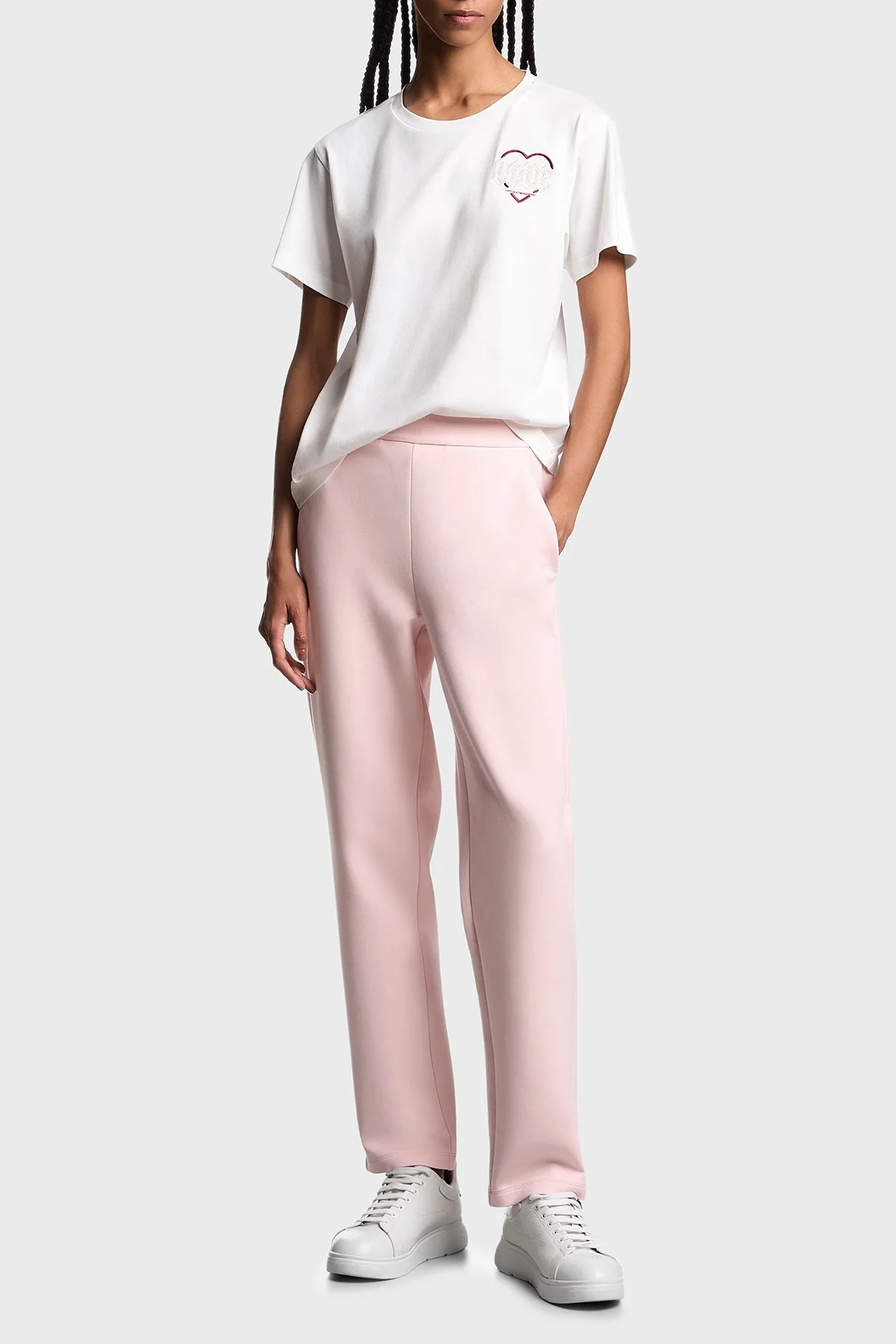 Emporio Armani Pamuklu Regular Fit Bisiklet Yaka Minimal Desenli Kadın T Shirt EW002608 AF18844 U0006 BEYAZ - 2