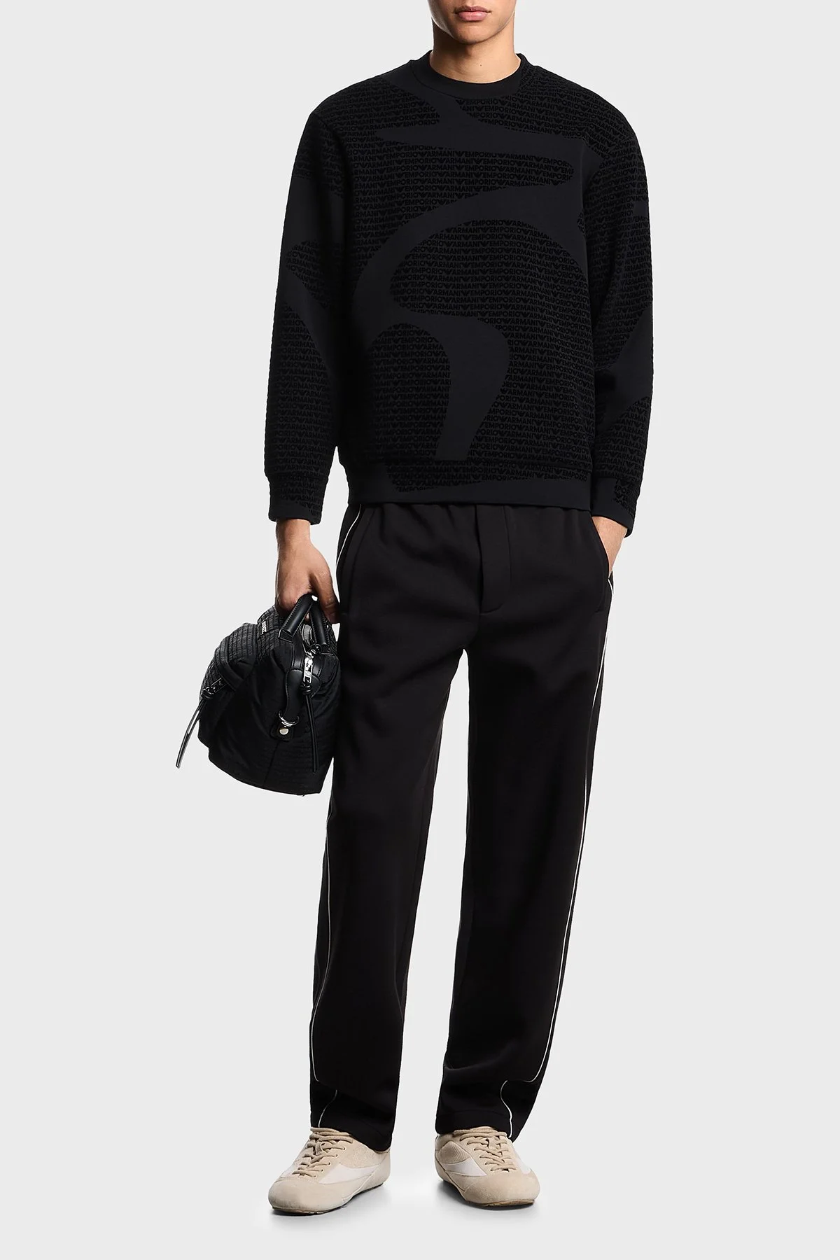 Emporio Armani Pamuklu Regular Fit Bisiklet Yaka Tamamı Logolu Erkek Sweat EM002900 AF10013 FC242 SİYAH - 2