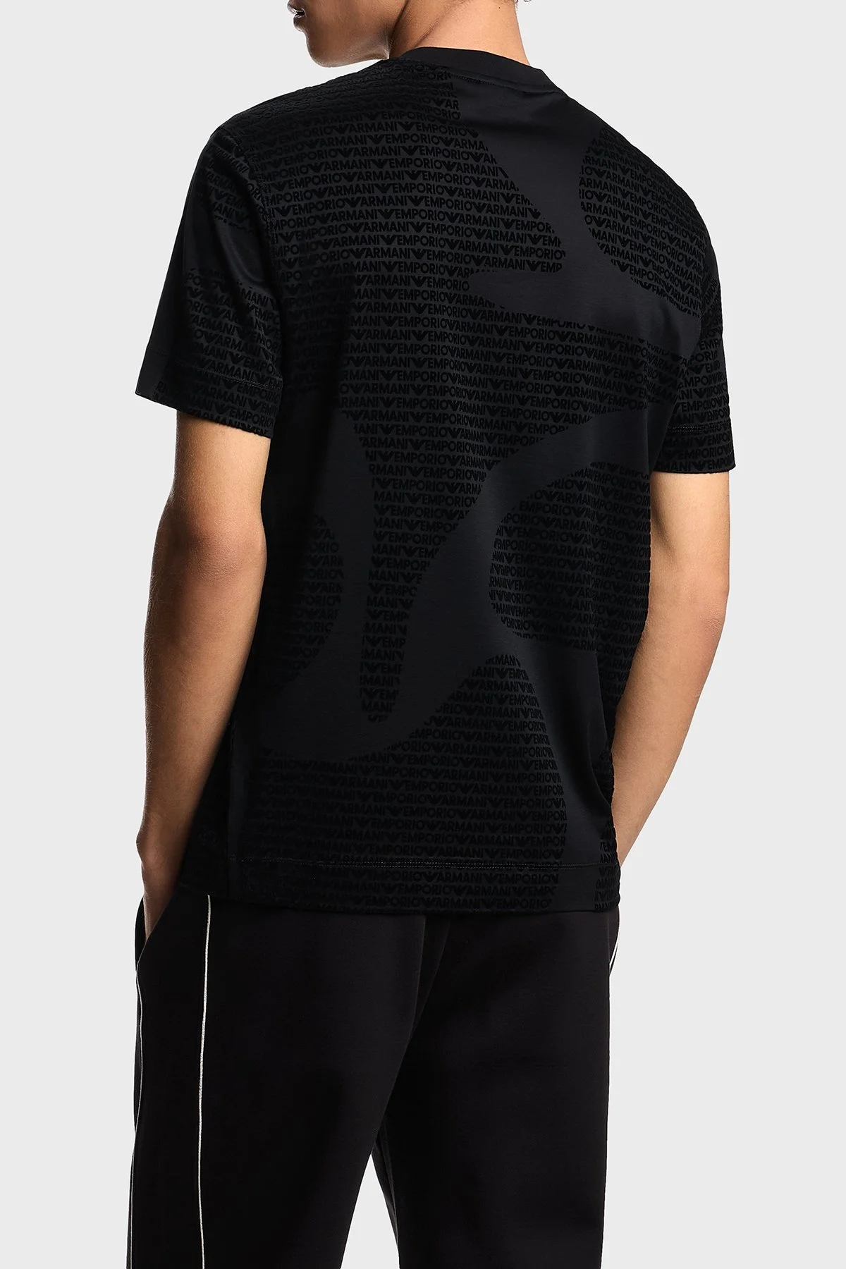 Emporio Armani Pamuklu Regular Fit Bisiklet Yaka Tamamı Logolu Erkek T Shirt EM002957 AF10017 FC242 SİYAH - 3