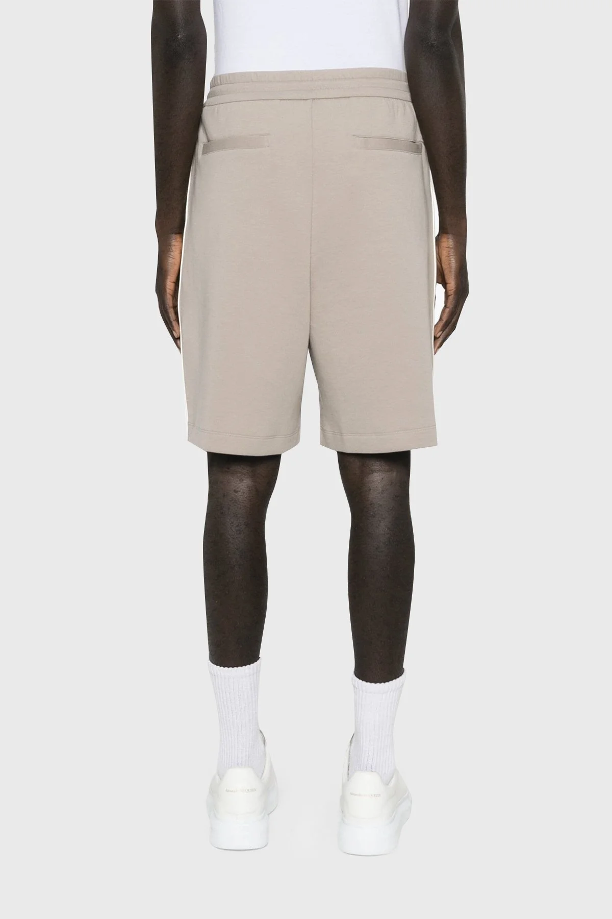 Emporio Armani Pamuklu Regular Fit Cepli Erkek Short 3D1P69 1JHSZ 0650 BEJ - 3