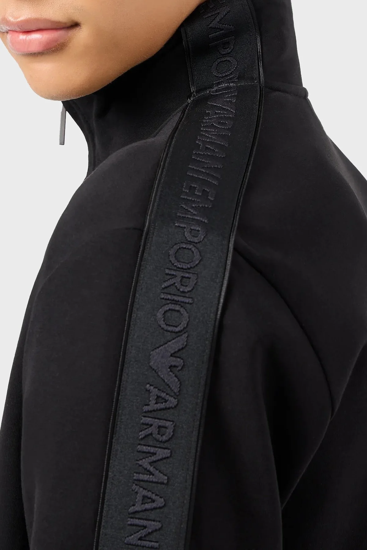 Emporio Armani Pamuklu Regular Fit Dik Yaka Erkek Sweat 3D1M69 1JHSZ 0999 SİYAH - 3