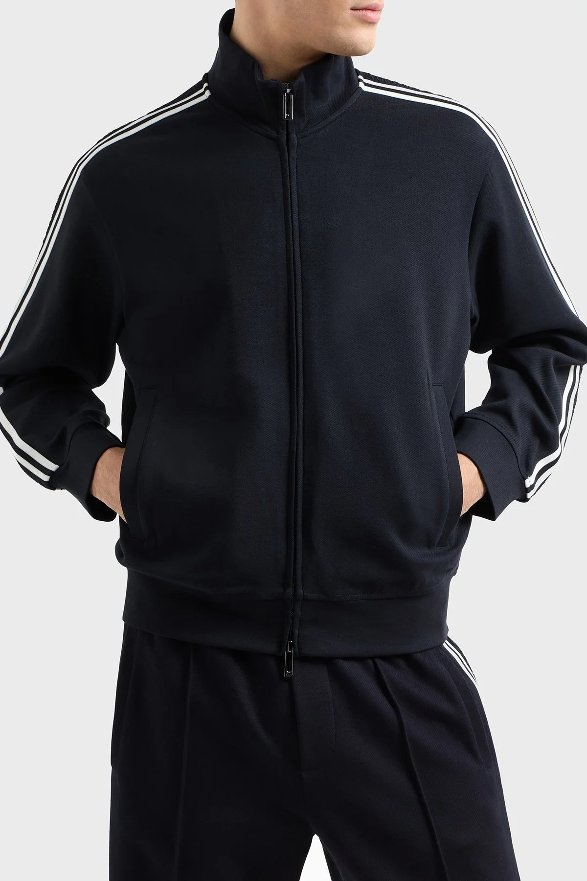 Emporio Armani Pamuklu Regular Fit Dik Yaka Logo Bantlı Erkek Sweat EM001110 AF13488 UB118 LACİVERT - 6