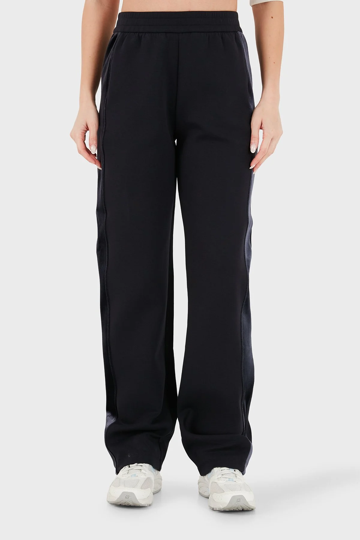 Emporio Armani Pamuklu Regular Fit Düz Paça Kadın Pantolon EW004207 AF10002 UB118 Lacivert - 5