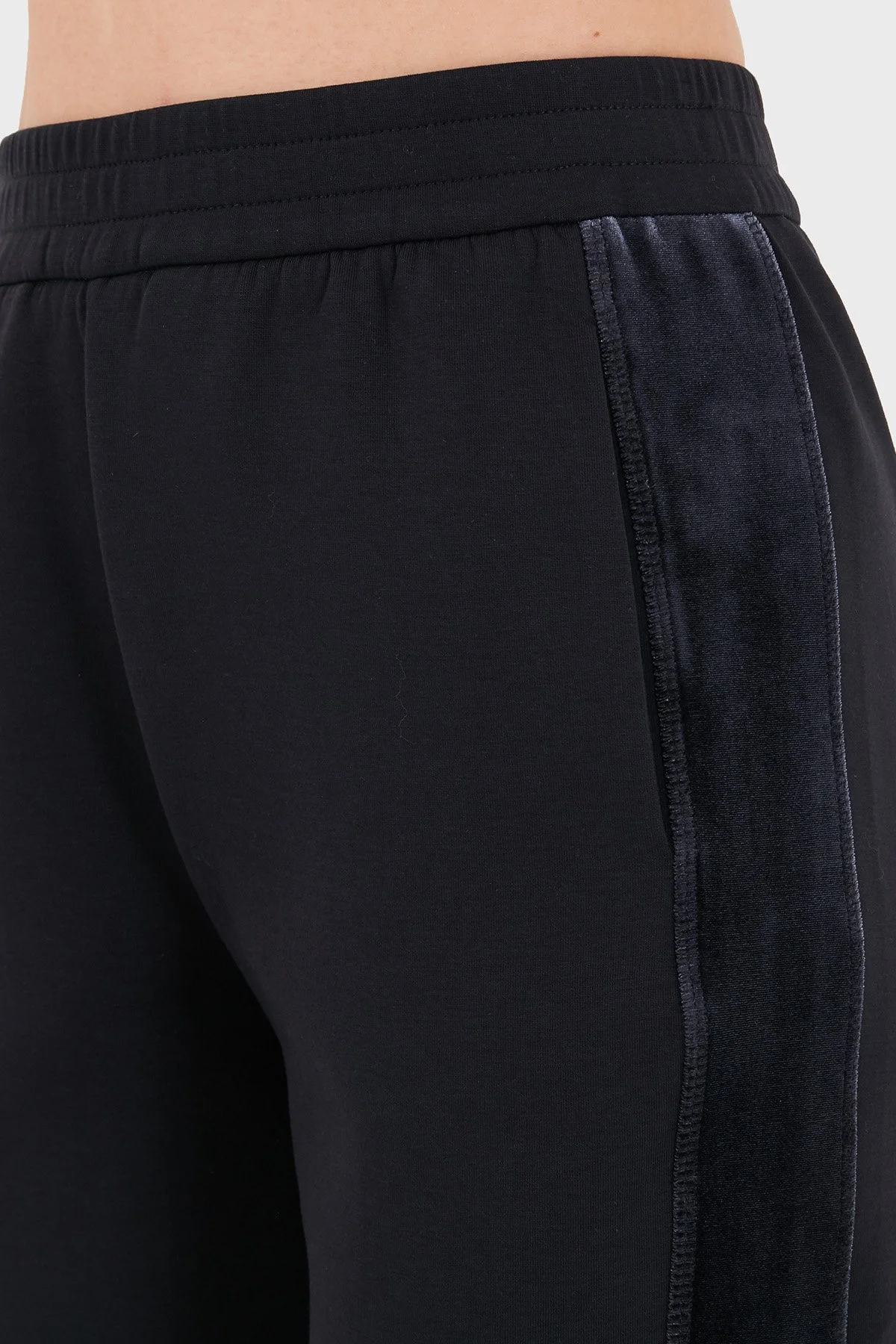 Emporio Armani Pamuklu Regular Fit Düz Paça Kadın Pantolon EW004207 AF10002 UB118 Lacivert - 6