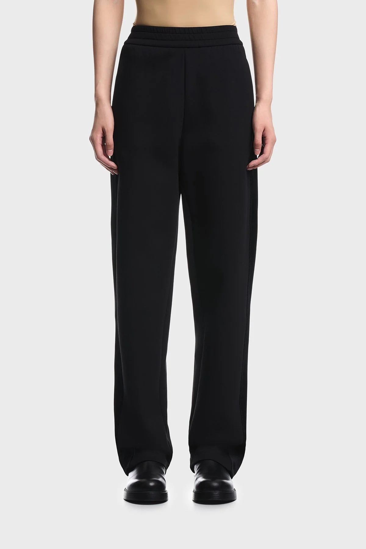Emporio Armani Pamuklu Regular Fit Düz Paça Kadın Pantolon EW004207 AF10002 UC001 Siyah - 1