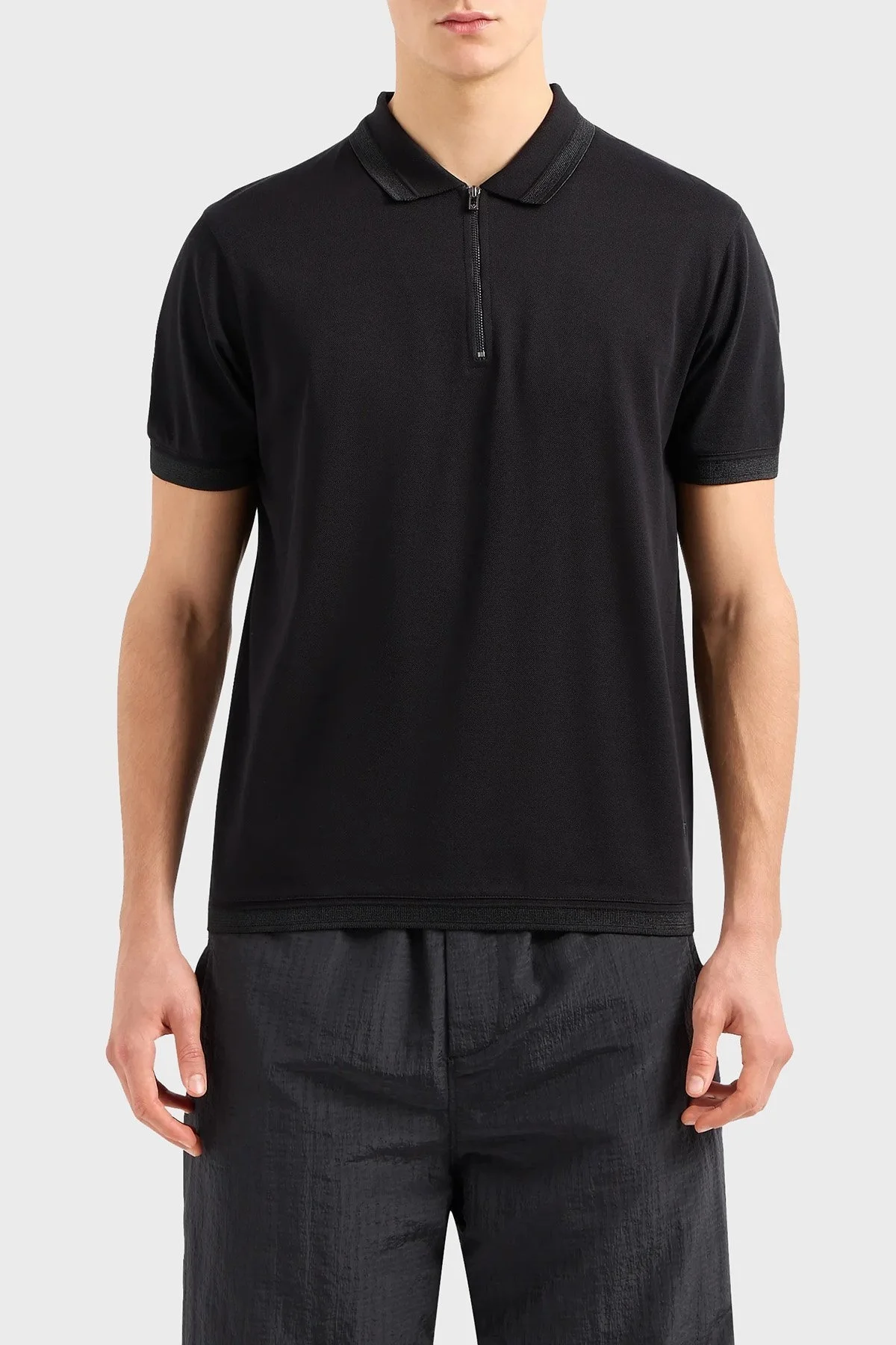 Emporio Armani Pamuklu Regular Fit Fermuarlı Erkek Polo Yaka T Shirt 3D1FE5 1JTKZ 0999 SİYAH - 1
