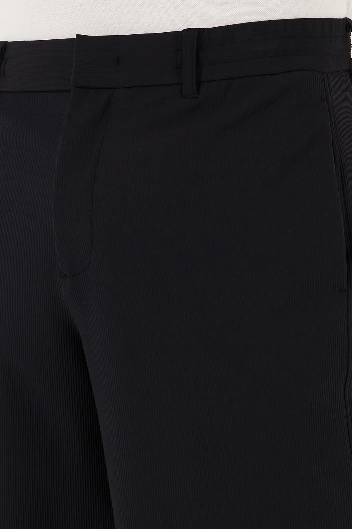 Emporio Armani Pamuklu Regular Fit Fitilli Bermuda Erkek Short EM001507 AF14076 UC001 SİYAH - 5