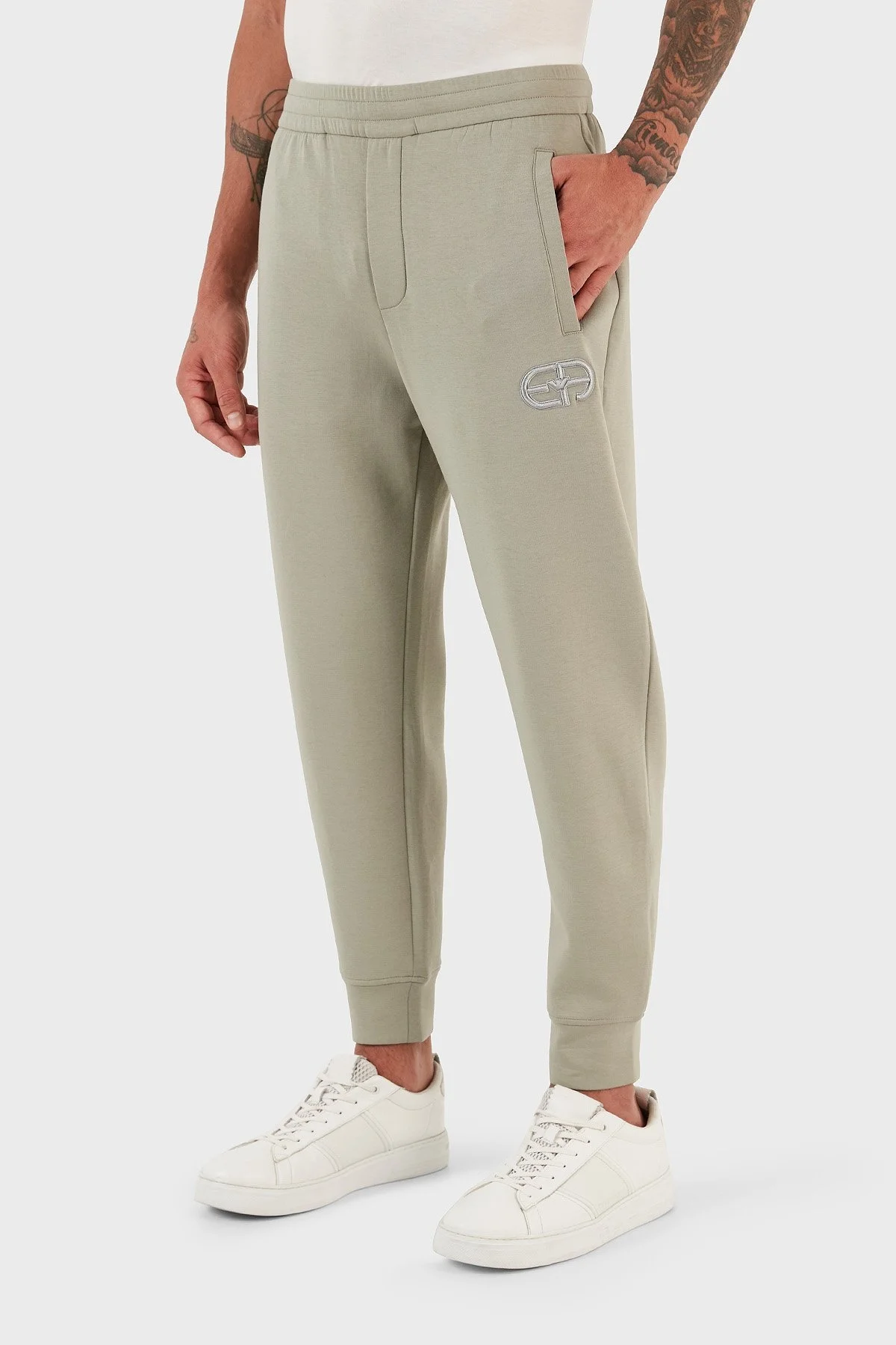 Emporio Armani Pamuklu Regular Fit Jogger Spor Erkek Pantolon 8N1PT0 1JHSZ 0606 HAKİ - 1
