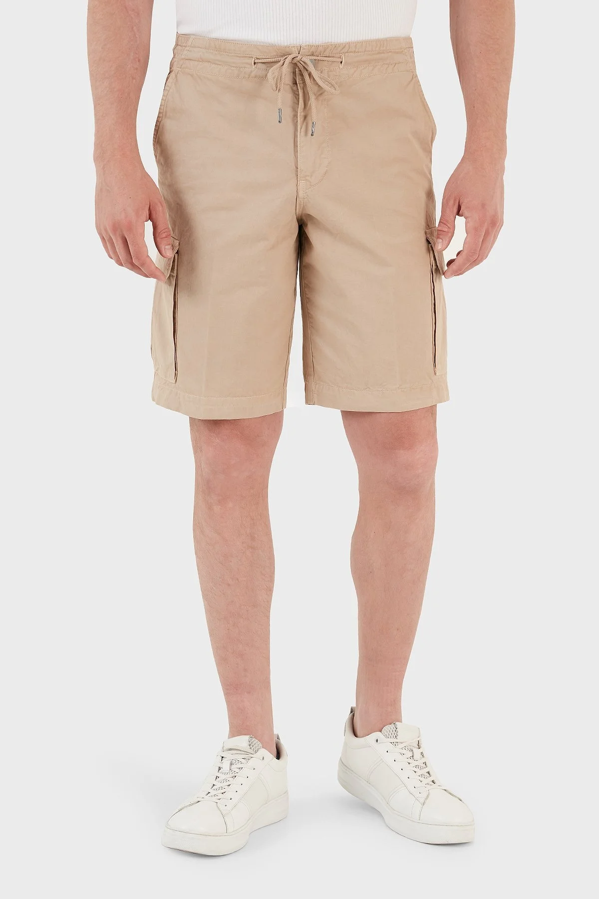 Emporio Armani Pamuklu Regular Fit Kargo Erkek Short 211835 3R471 00051 BEJ - 5