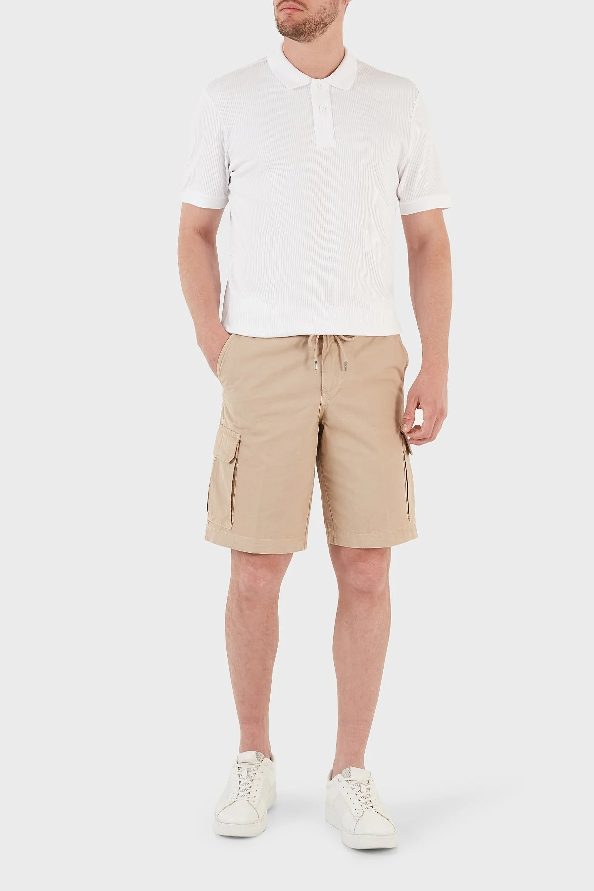 Emporio Armani Pamuklu Regular Fit Kargo Erkek Short 211835 3R471 00051 BEJ - 1