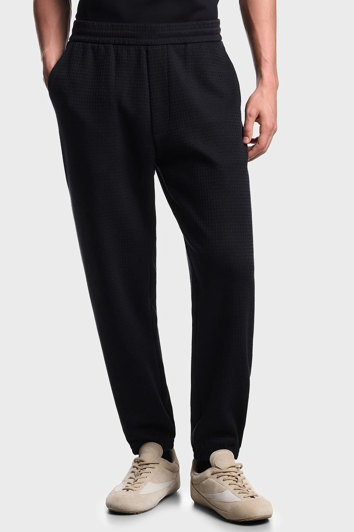 Emporio Armani Pamuklu Regular Fit Lastikli Bel Lastikli Paça Erkek Pantolon EM003443 AF13700 FB297 SİYAH - 2