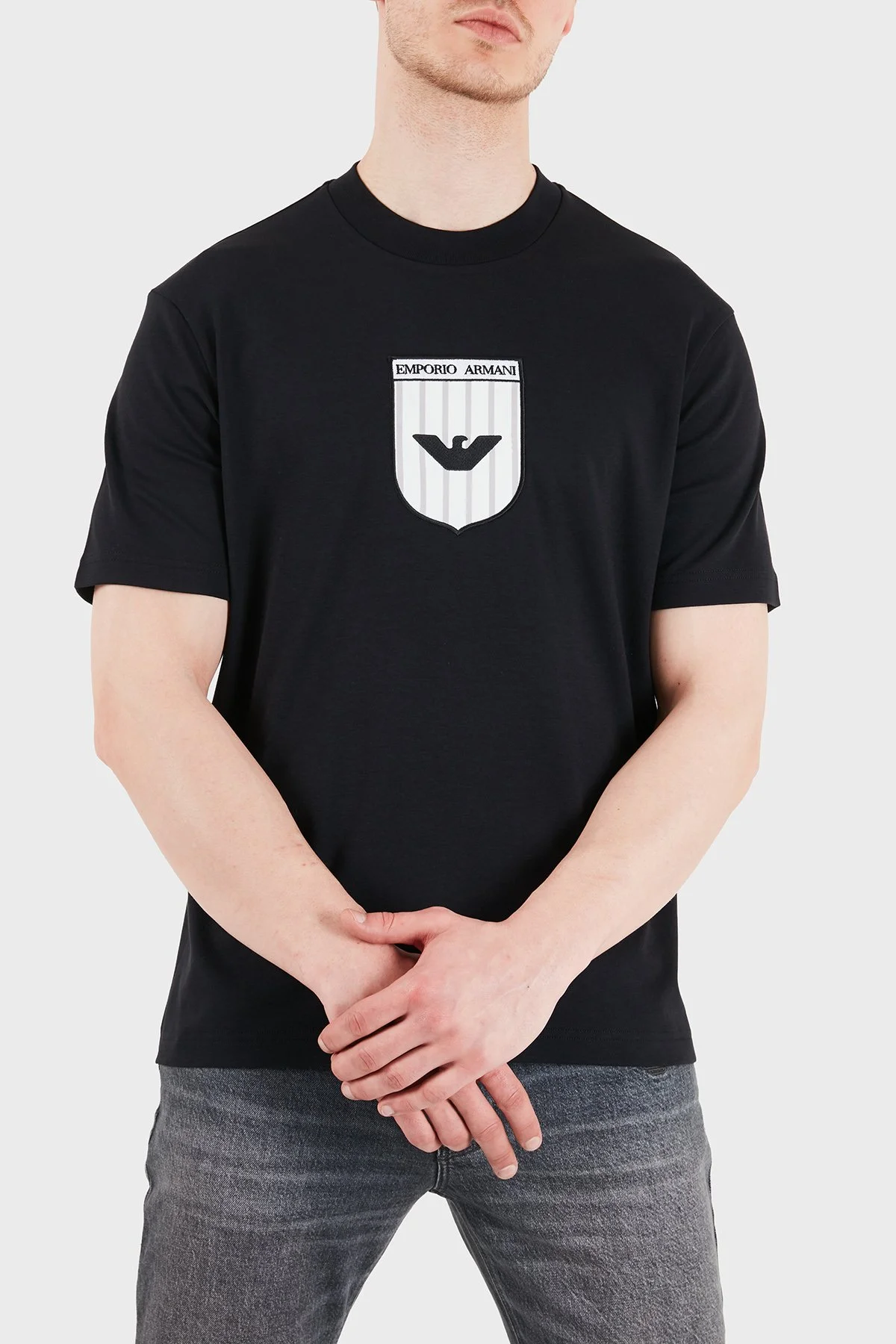 Emporio Armani Pamuklu Regular Fit Logolu Bisiklet Yaka Erkek T Shirt EM005551 AF25183 F8097 SİYAH - 4