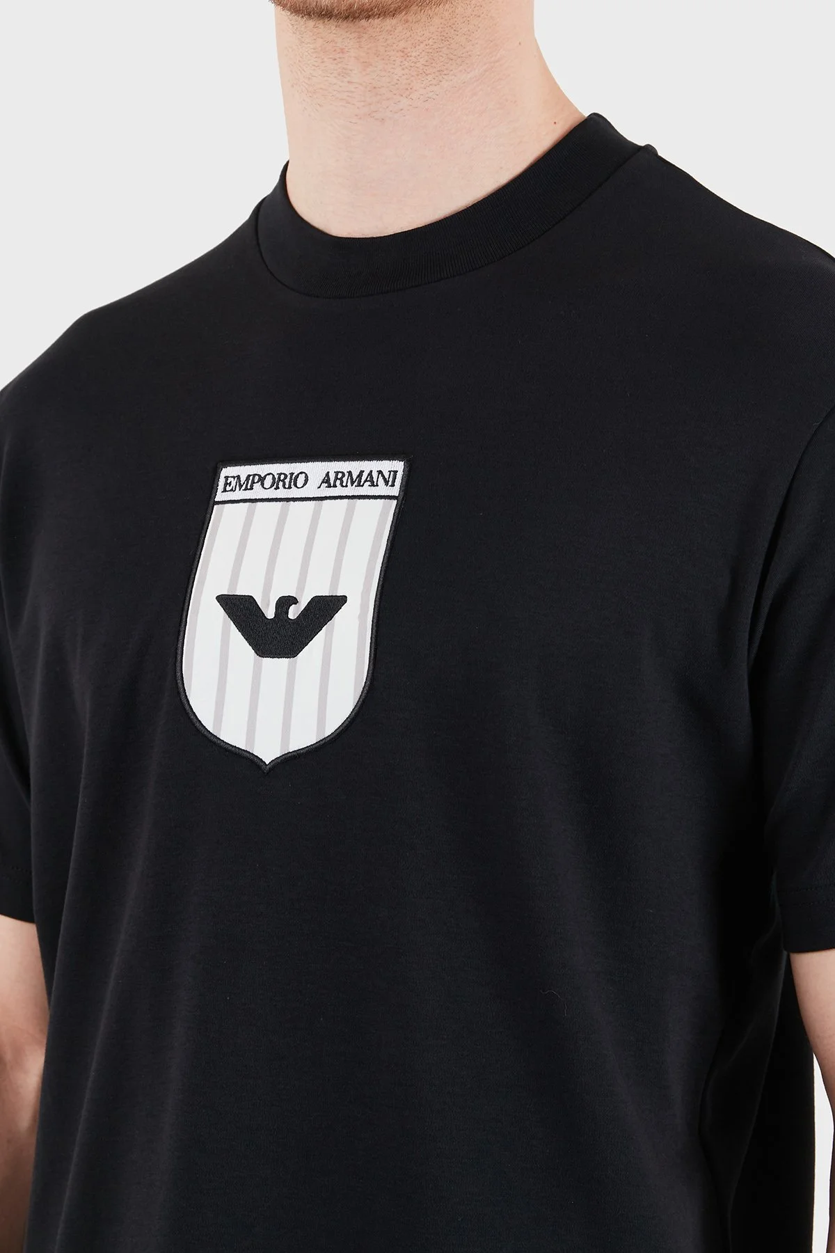 Emporio Armani Pamuklu Regular Fit Logolu Bisiklet Yaka Erkek T Shirt EM005551 AF25183 F8097 SİYAH - 6