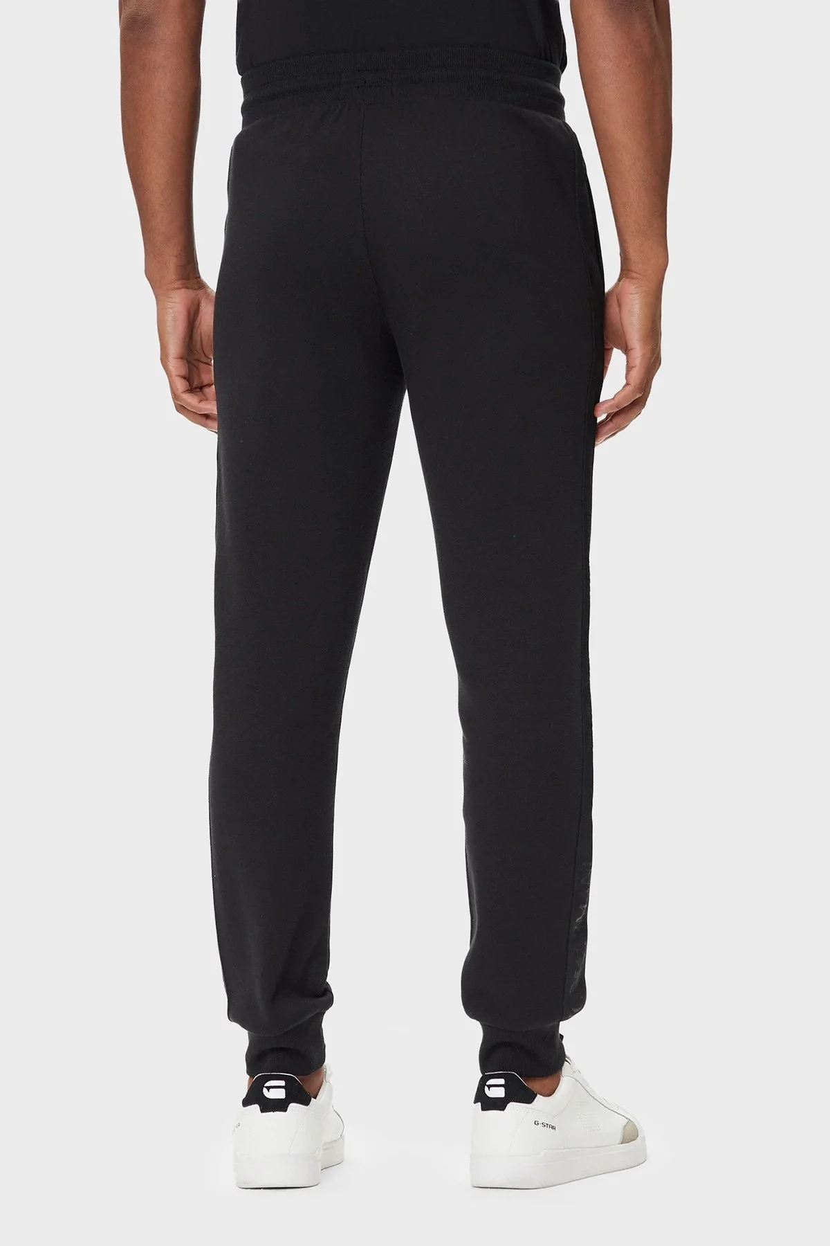 Emporio Armani Pamuklu Regular Fit Normal Bel Jogger Erkek Pantolon EM000500 AF14976 UC001 SİYAH - 3