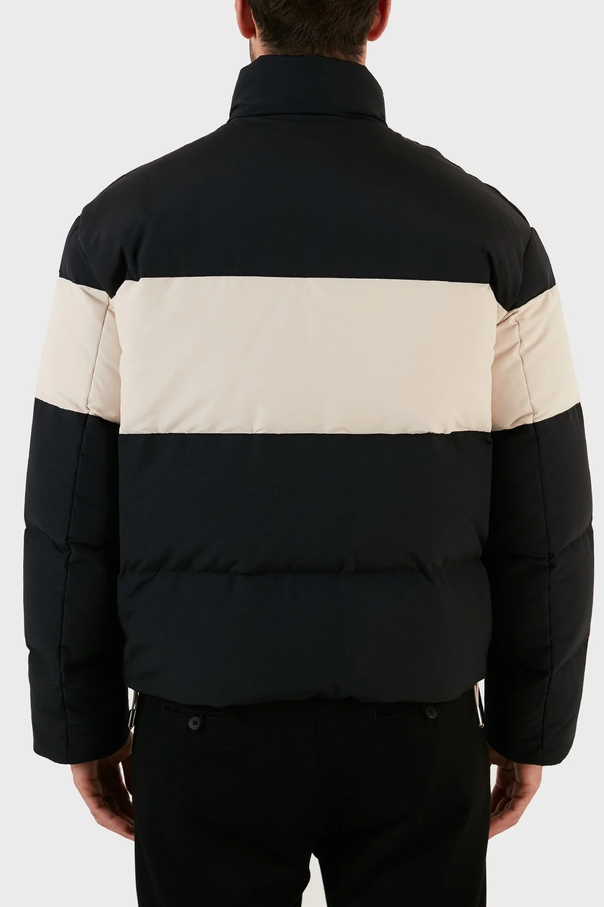 Emporio Armani Pamuklu Regular Fit Ördek Tüyü Dolgulu Şişme Erkek Mont 6L1BL7 1NKZZ 0999 SİYAH - 6