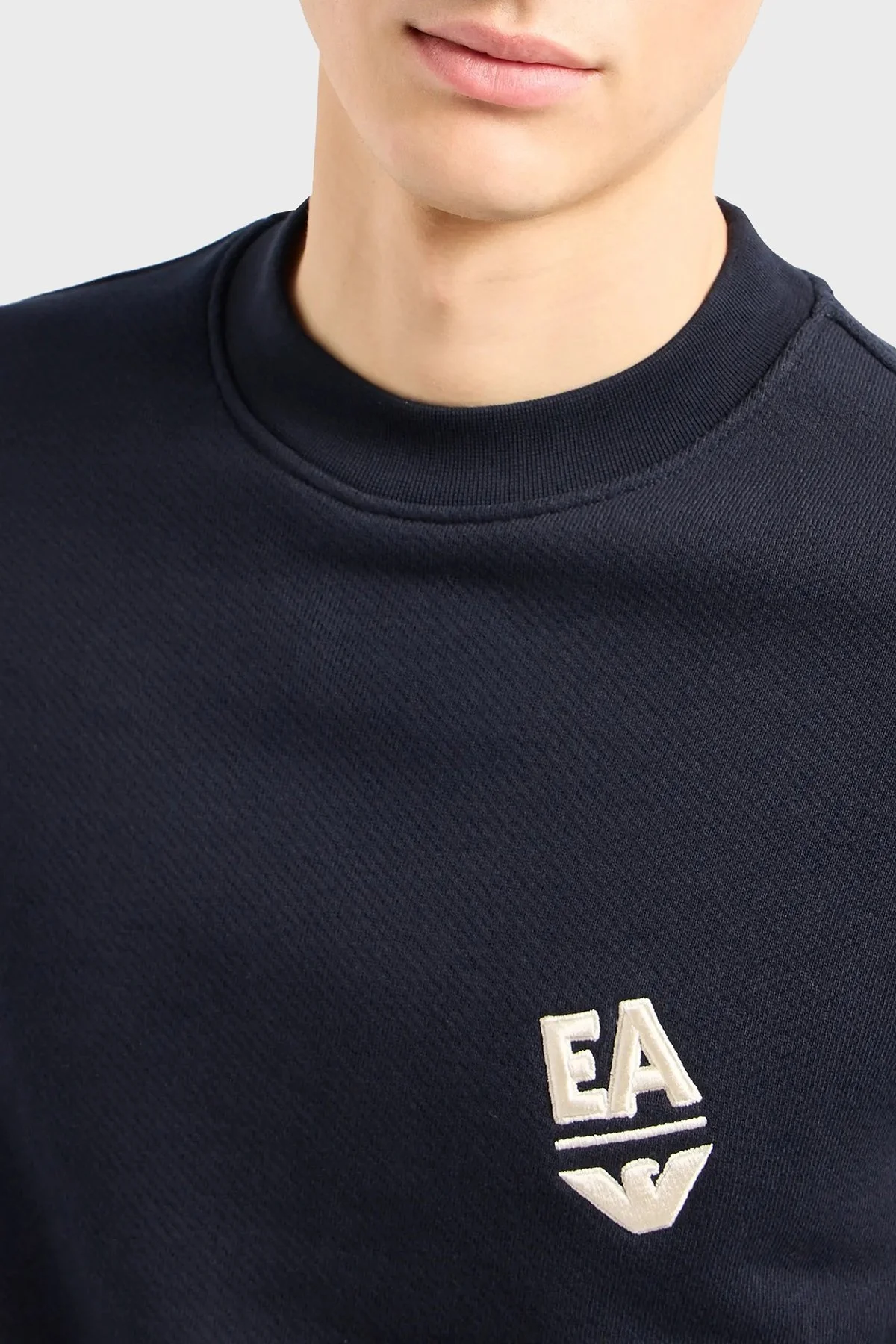 Emporio Armani Pamuklu Regular Fit Sıfır Yaka Erkek Sweat 3D1MEC 1JODZ 0965 LACİVERT - 4