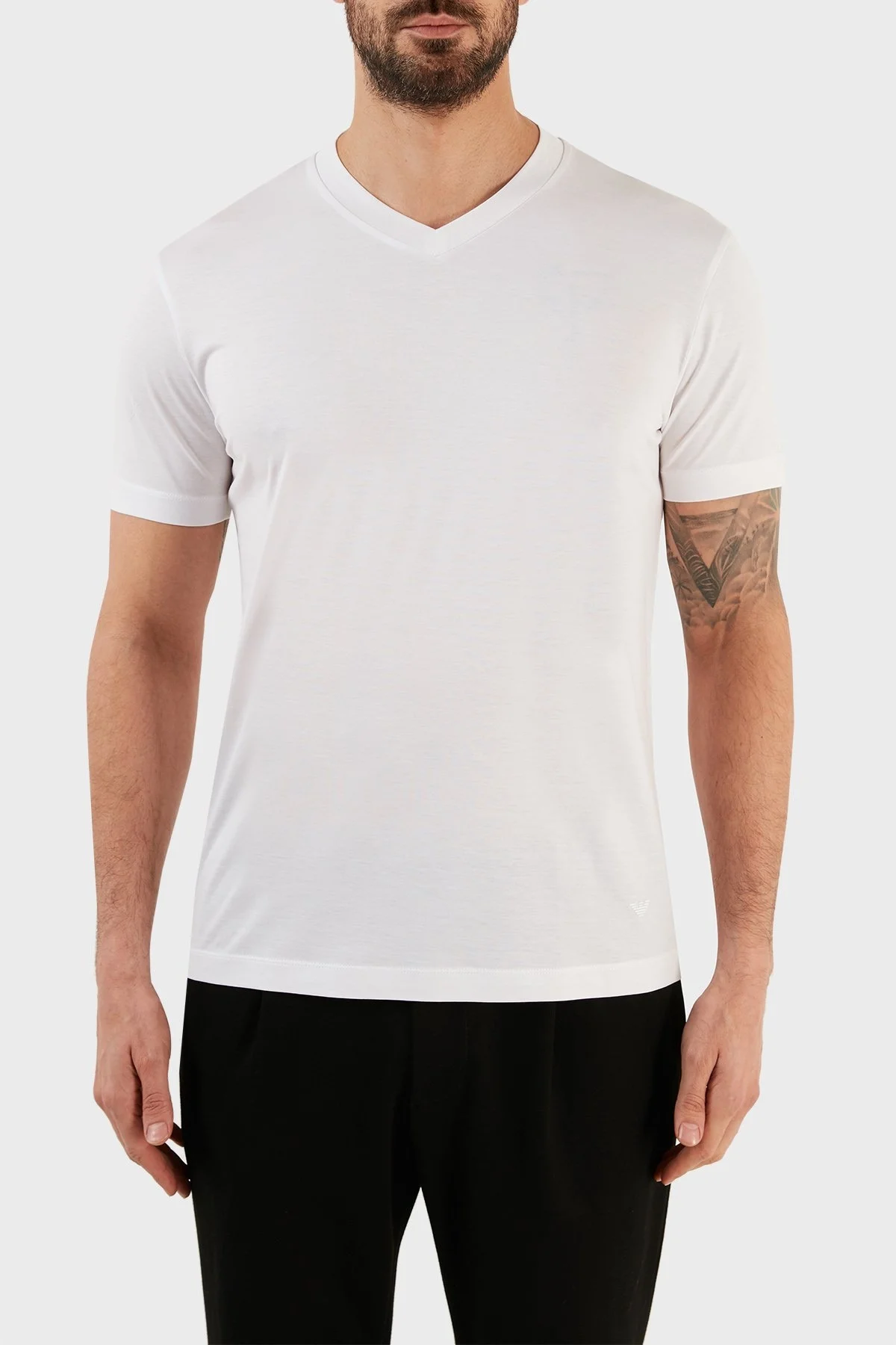 Emporio Armani Pamuklu Regular Fit V Yaka Erkek T Shirt 8N1TE7 1JUVZ 0100 BEYAZ - 1