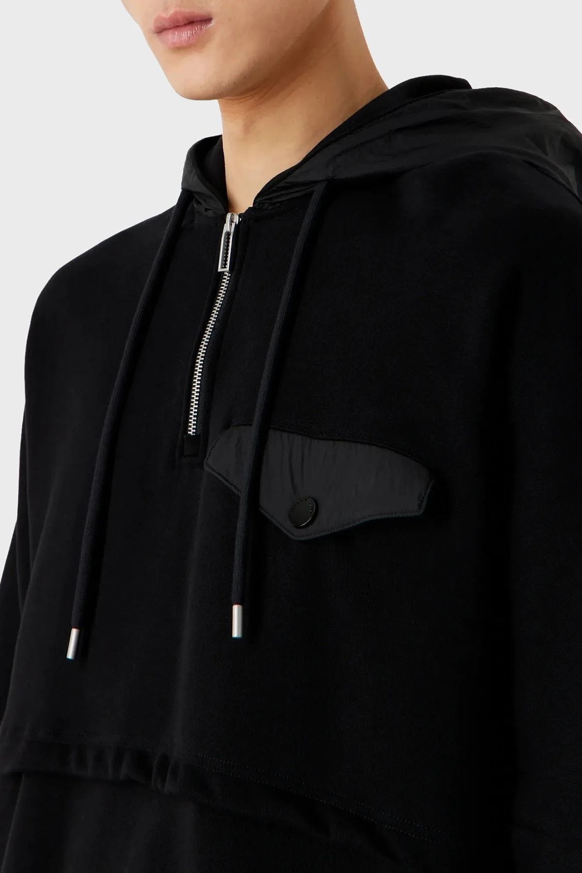 Emporio Armani Pamuklu Relaxed Fit Çıkarılabilir Kollu Kapüşonlu Erkek Sweat 6R1MBV 1JWPZ 0999 SİYAH - 9