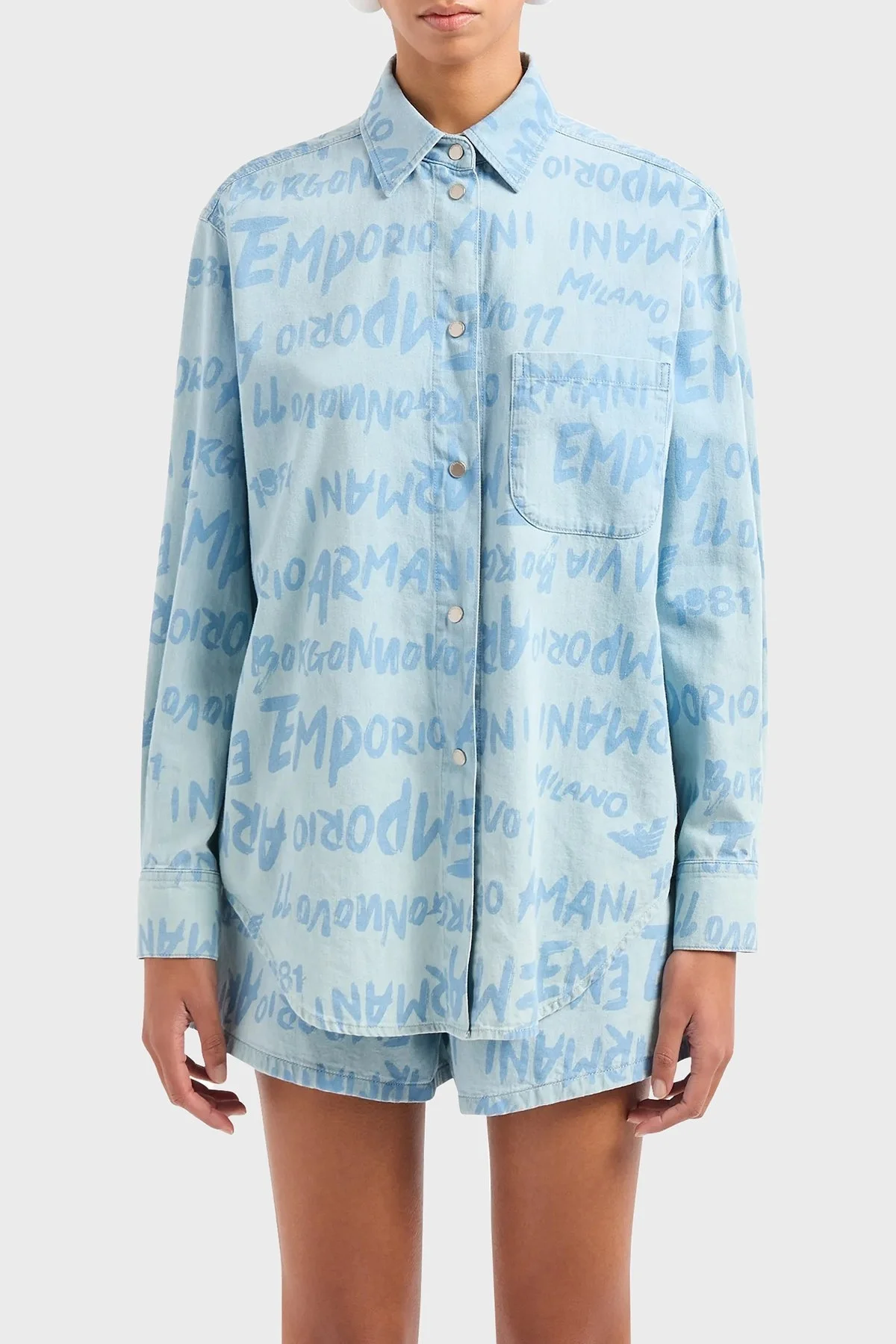 Emporio Armani Pamuklu Relaxed Fit Denim Bayan Gömlek 3D2C69 2DV2Z F701 MAVİ - 1