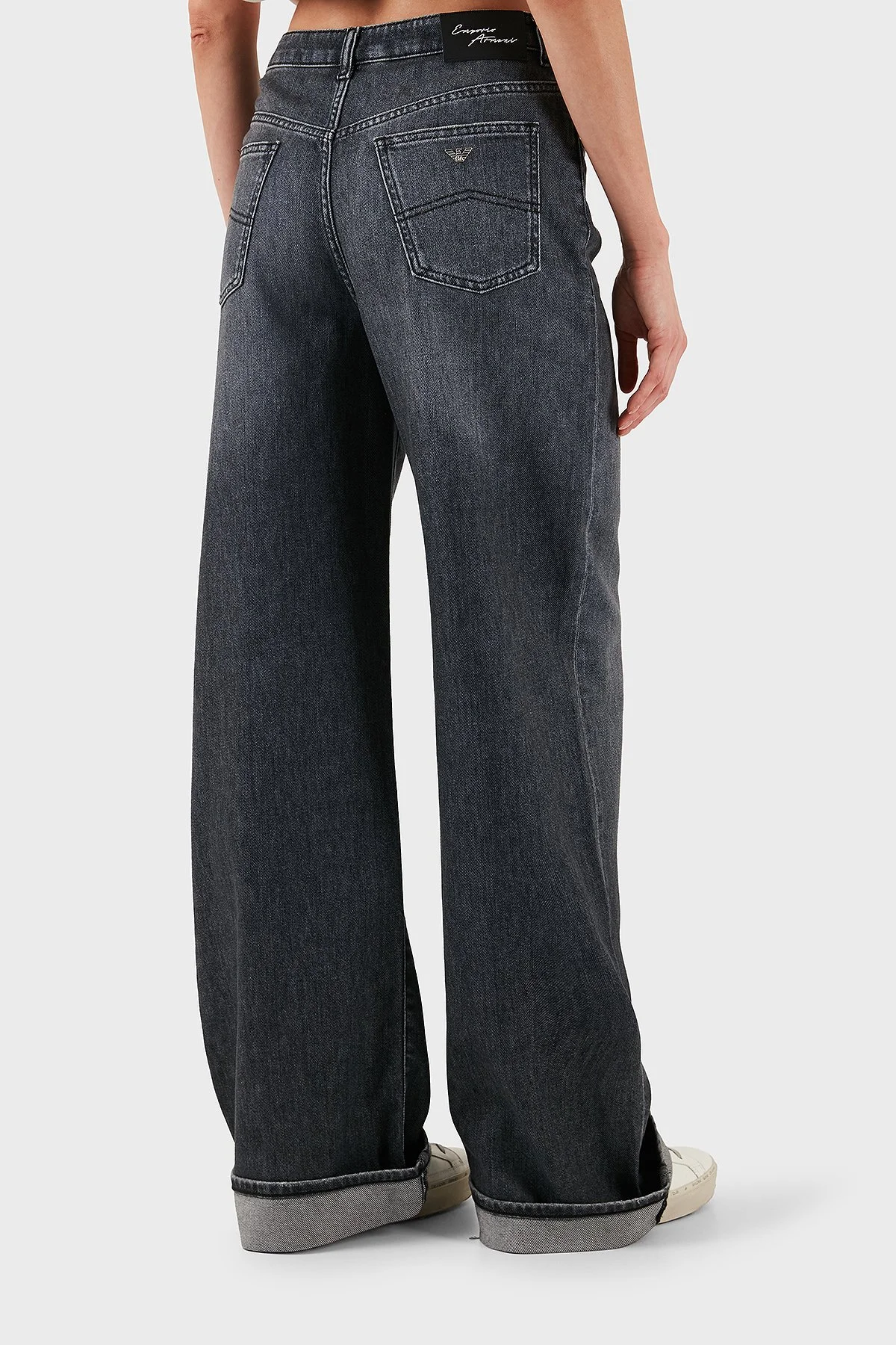 Emporio Armani Pamuklu Relaxed Fit Geniş Paça Vintage Görünümlü Jeans Kadın Kot Pantolon EW000737 AF17033 M8001 GRİ - 3
