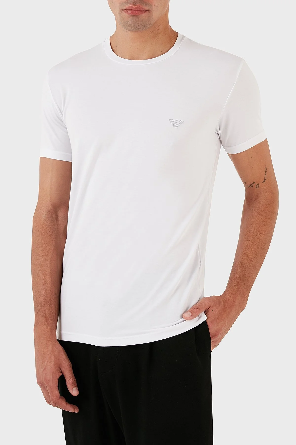 Emporio Armani Pamuklu Slim Fit Bisiklet Yaka Erkek T Shirt 111971 3F511 00010 BEYAZ - 3