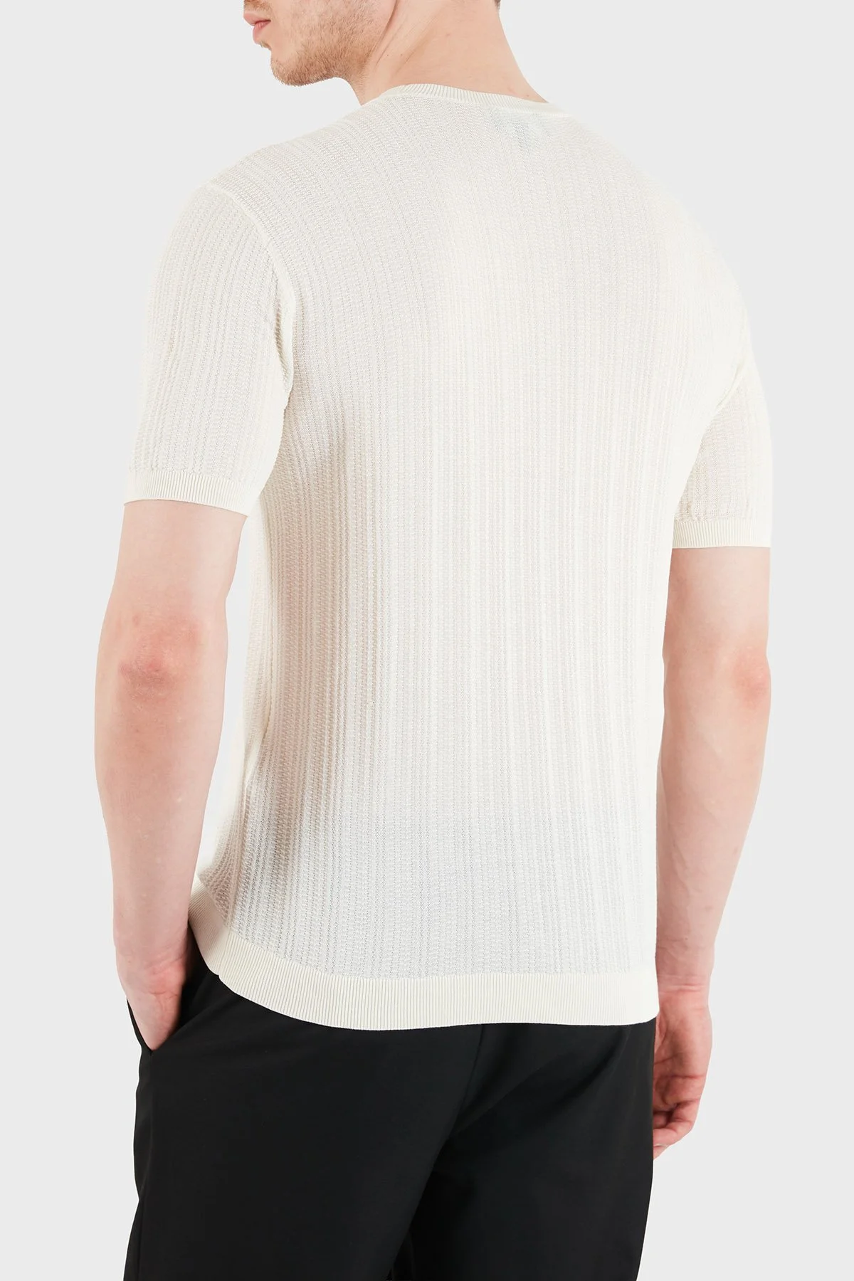 Emporio Armani Pamuklu Slim Fit Bisiklet Yaka Kısa Kollu Erkek Kazak EM004740 AF23761 U1107 EKRU - 3
