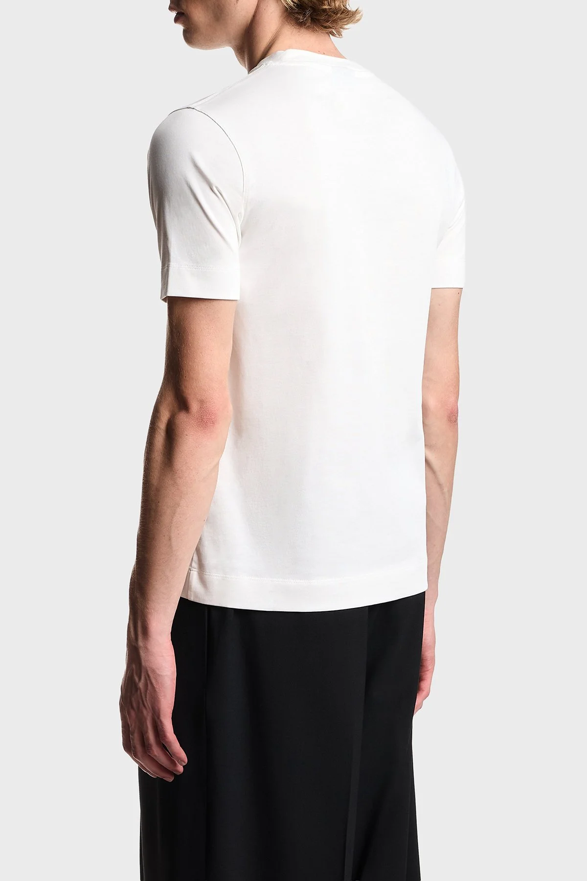 Emporio Armani Pamuklu Slim Fit Bisiklet Yaka Logolu Erkek T Shirt EM005396 AF13715 U0003 BEYAZ - 3