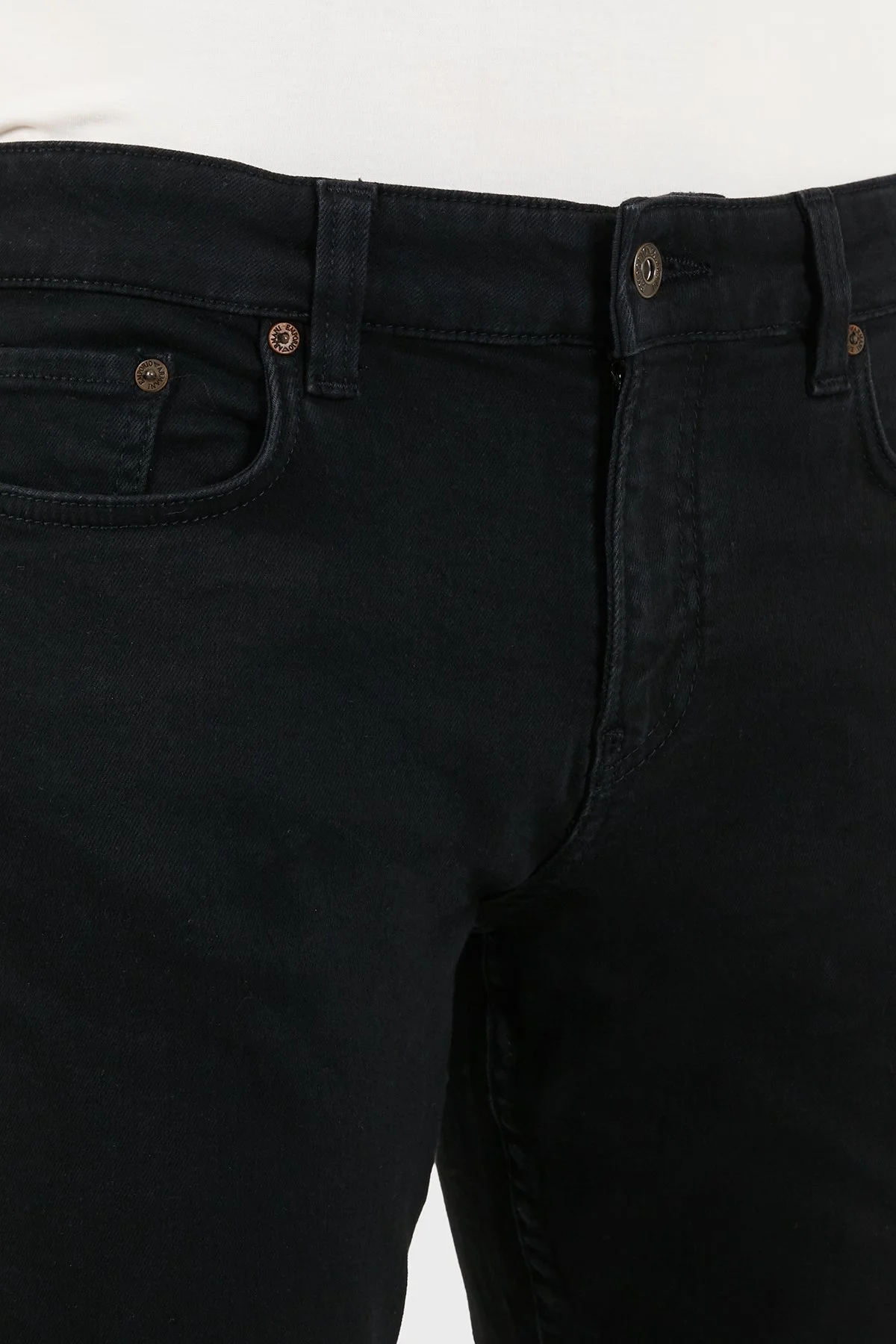 Emporio Armani Pamuklu Slim Fit Dar Paça Erkek Kot Pantolon EM006514 AF29576 MC002 Siyah - 5