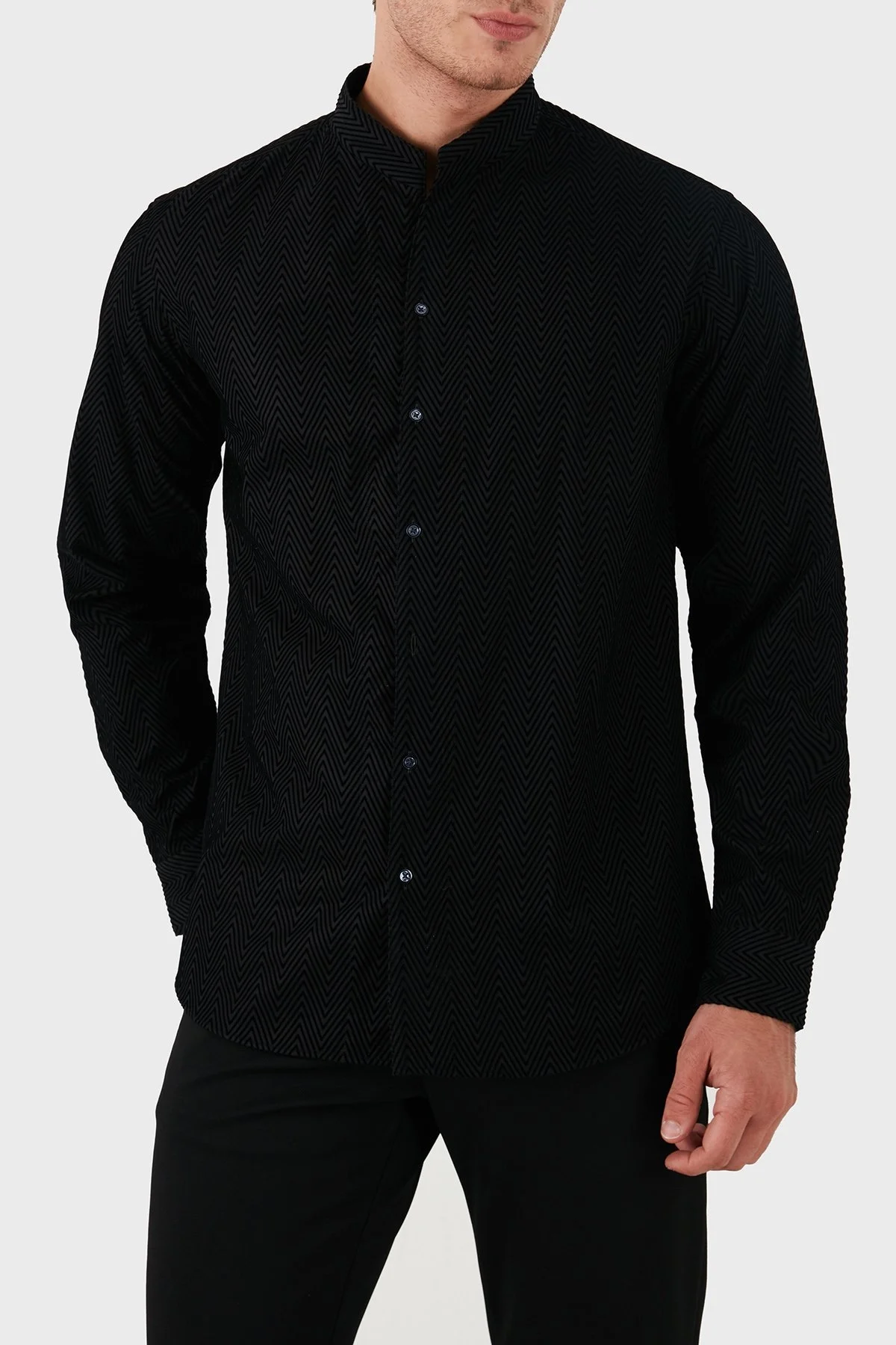 Emporio Armani Pamuklu Slim Fit Dik Yaka Erkek Gömlek EM000193 TE11327 F8023 SİYAH - 7