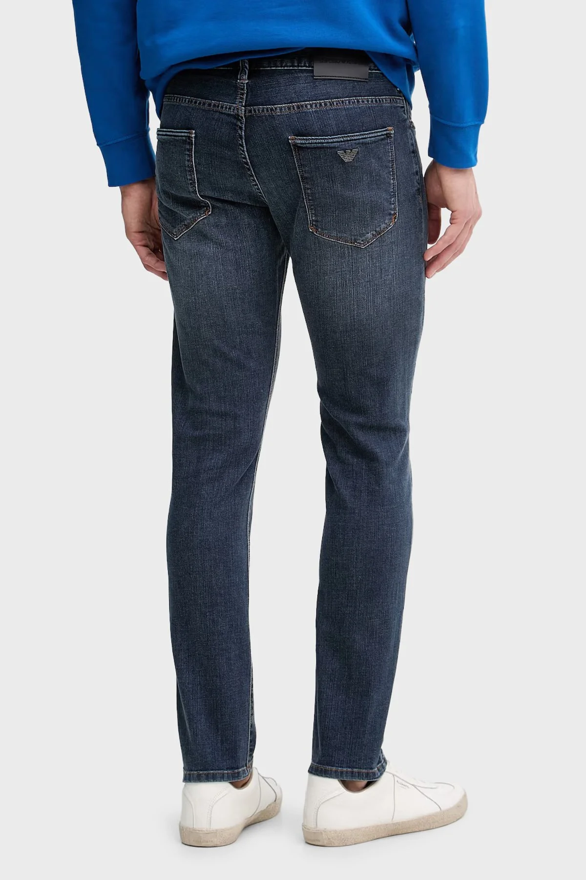 Emporio Armani Pamuklu Slim Fit Düşük Bel Erkek Kot Pantolon EM000121 AF22248 MB002 LACİVERT - 3