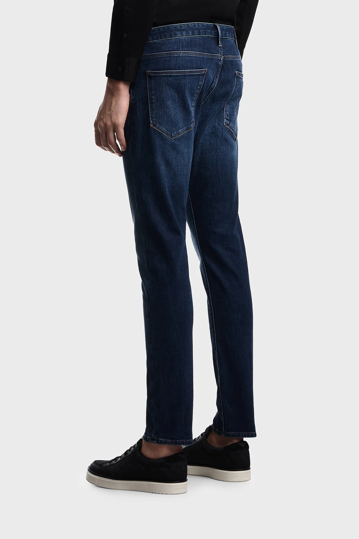 Emporio Armani Pamuklu Slim Fit Düşük Bel Jeans Erkek Kot Pantolon EM000121 AF22800 MB002 LACİVERT - 3