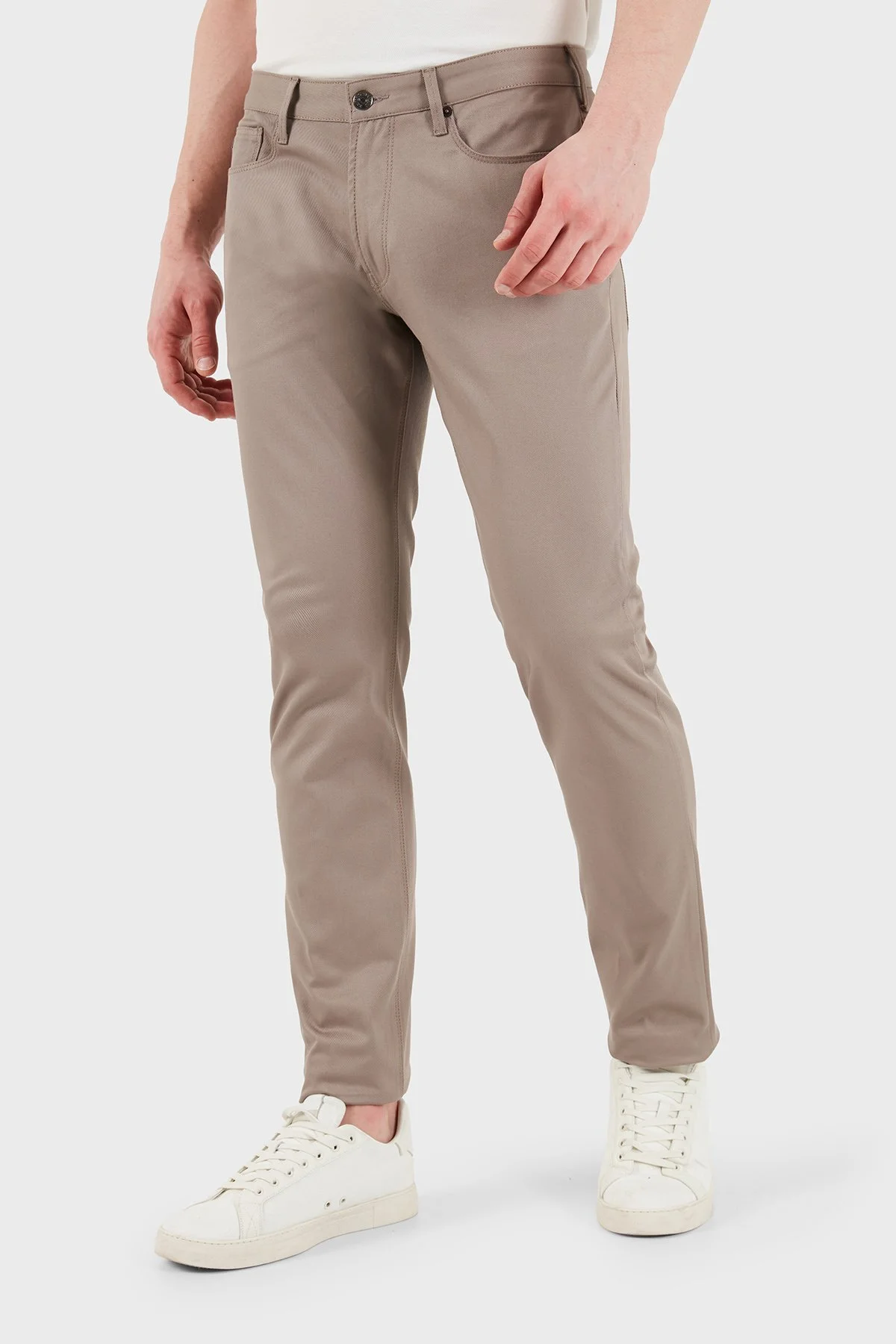 Emporio Armani Pamuklu Slim Fit Düşük Bel Jeans Erkek Kot Pantolon EM000121 AF23021 U6107 GRİ - 5