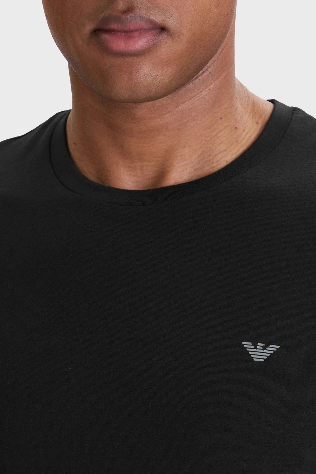 Emporio Armani Pamuklu Slim Fit Logolu Bisiklet Yaka Erkek T Shirt EM000391 AF18881 MC005 SİYAH - 3