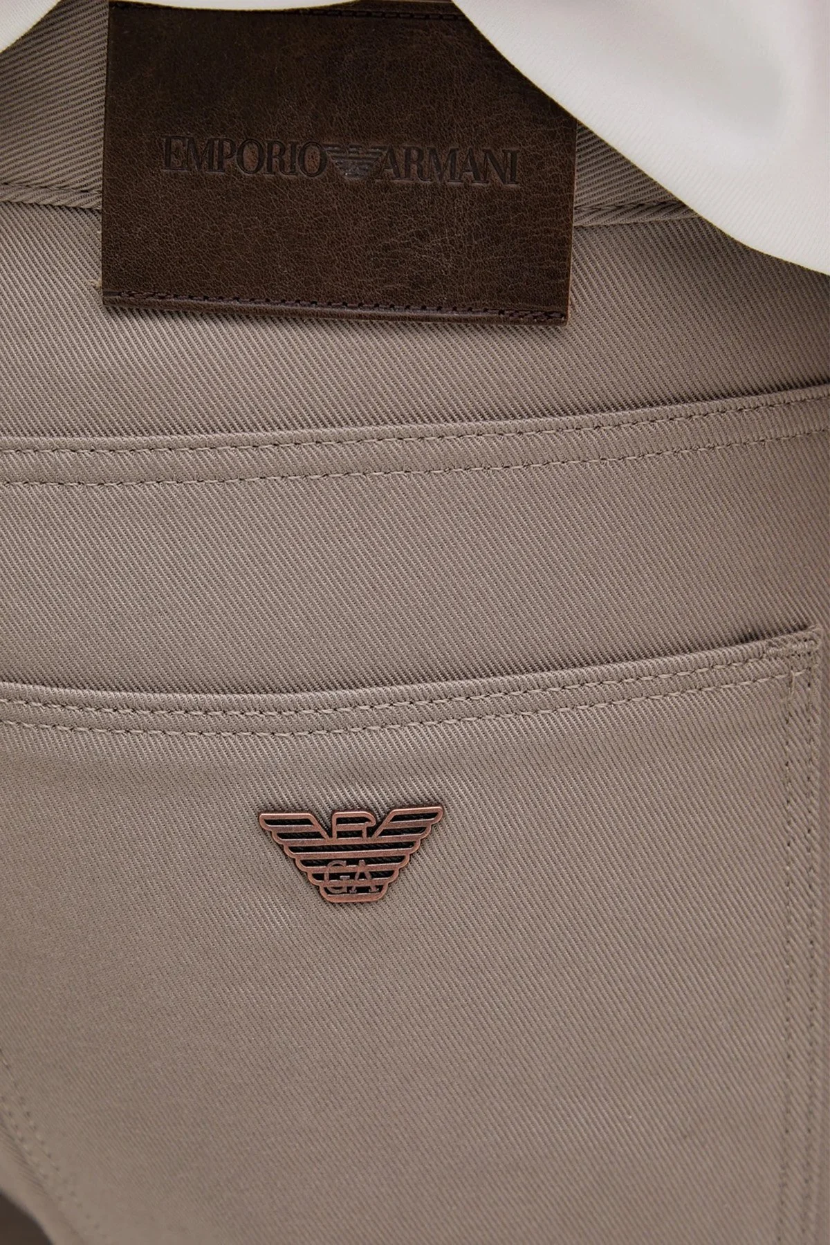 Emporio Armani Pamuklu Slim Fit Normal Bel Dar Paça Jeans Erkek Kot Pantolon EM000121 AF14122 U6107 VİZON - 12