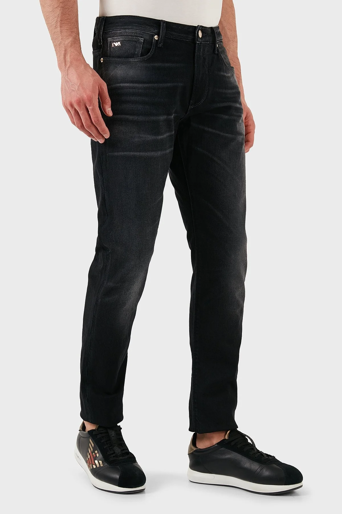 Emporio Armani Pamuklu Slim Fit Normal Bel Düz Paça Jeans Erkek Kot Pantolon EM000121 AF15101 M8001 GRİ - 1