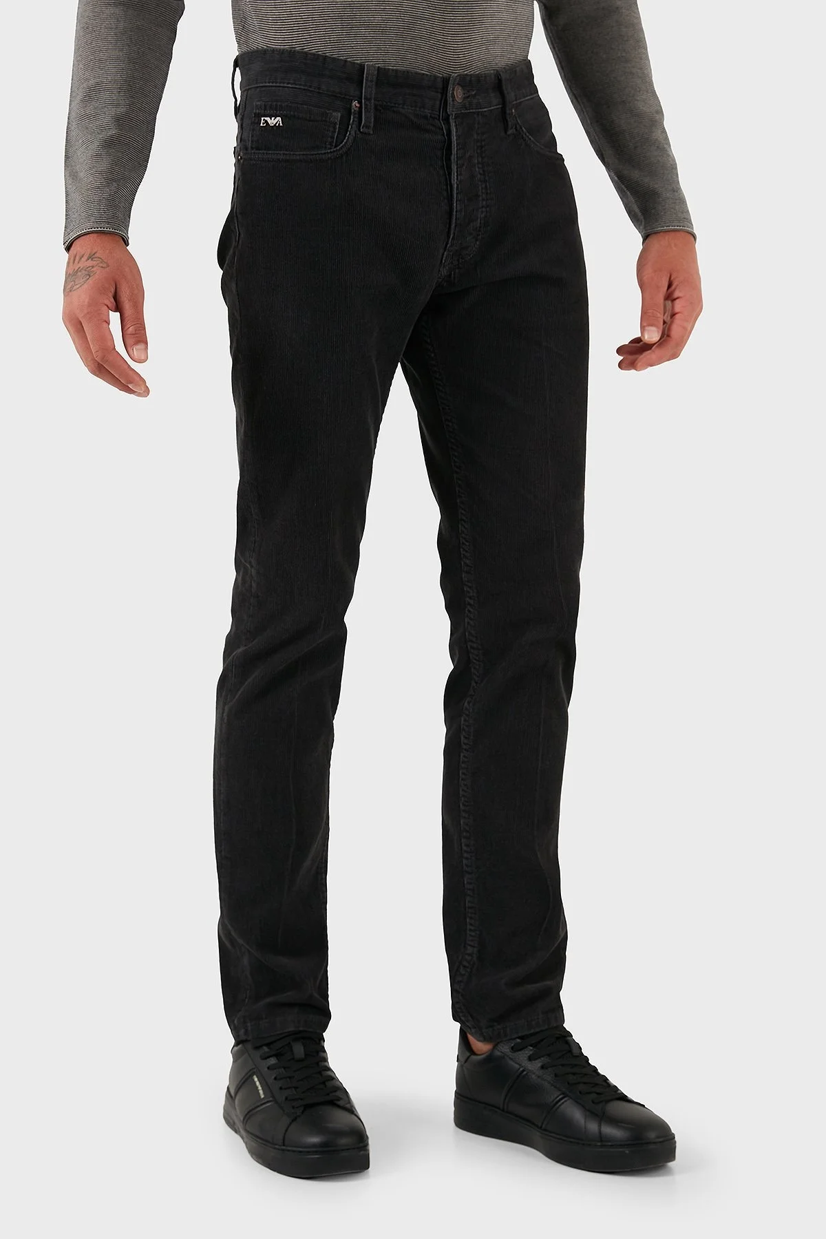 Emporio Armani Pamuklu Slim Fit Normal Bel Düz Paça Kadife Erkek Pantolon EM000668 AF19527 U8131 LACİVERT - 3