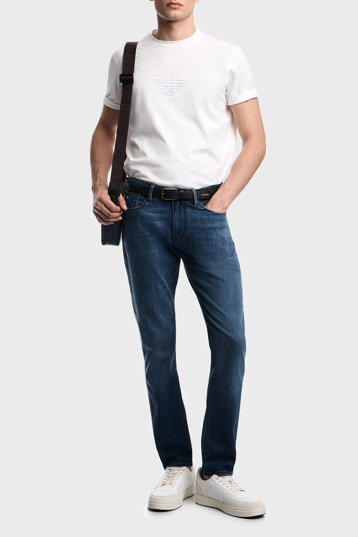 Emporio Armani Pamuklu Slim Fit Normal Bel Jeans Erkek Kot Pantolon EM000121 AF22821 MB002 LACİVERT - 2