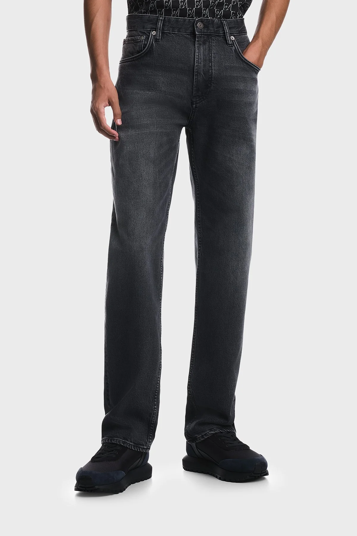 Emporio Armani Pamuklu Soluk Görünümlü Regular Fit Jeans Erkek Kot Pantolon EM000763 AF29076 M8001 Gri - 1