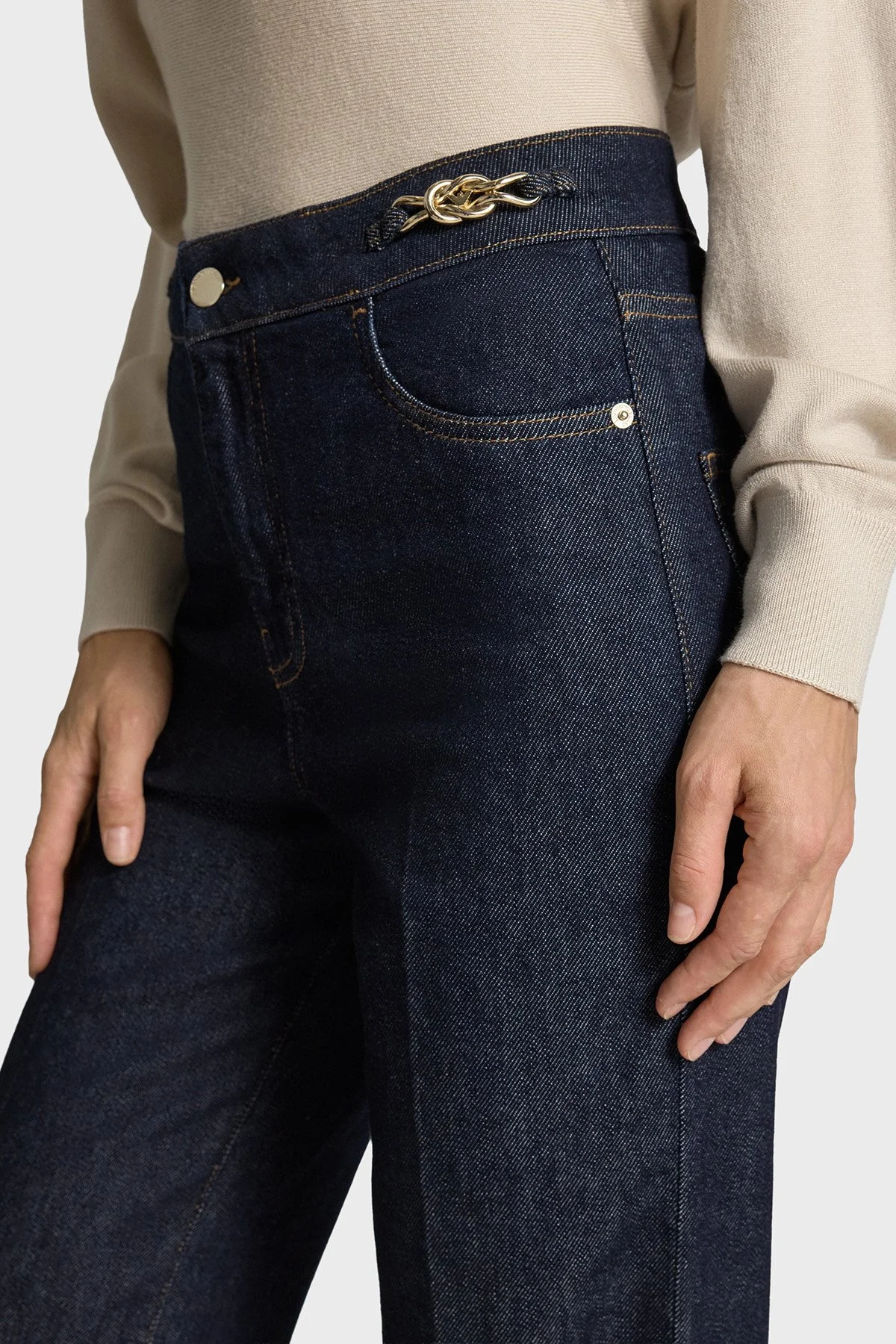 Emporio Armani Pamuklu Yüksel Bel Düz Paça Jeans Kadın Kot Pantolon EW003498 AF18421 MB001 Lacivert - 4