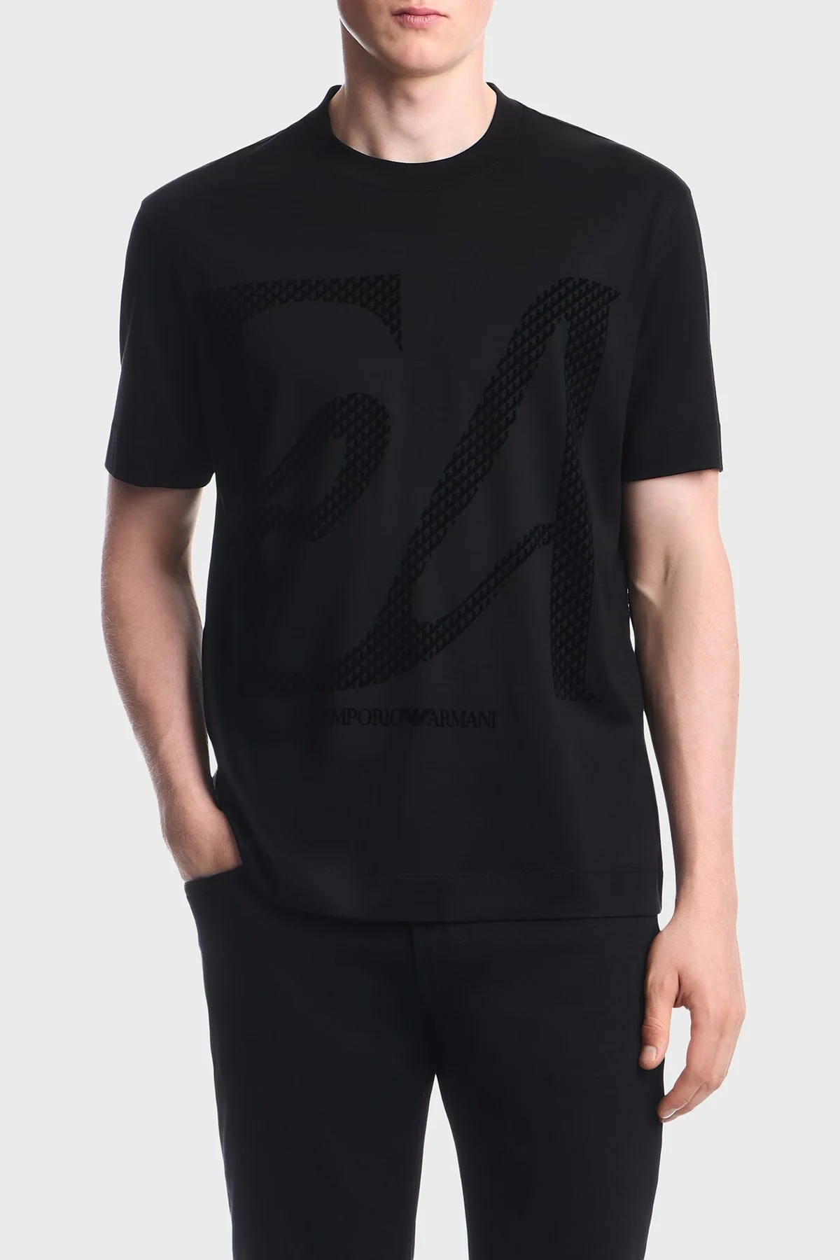 Emporio Armani Pamuklu Yuvarlak Yaka Desenli Erkek T Shirt EM006770 AF10017 MC717 Siyah - 1