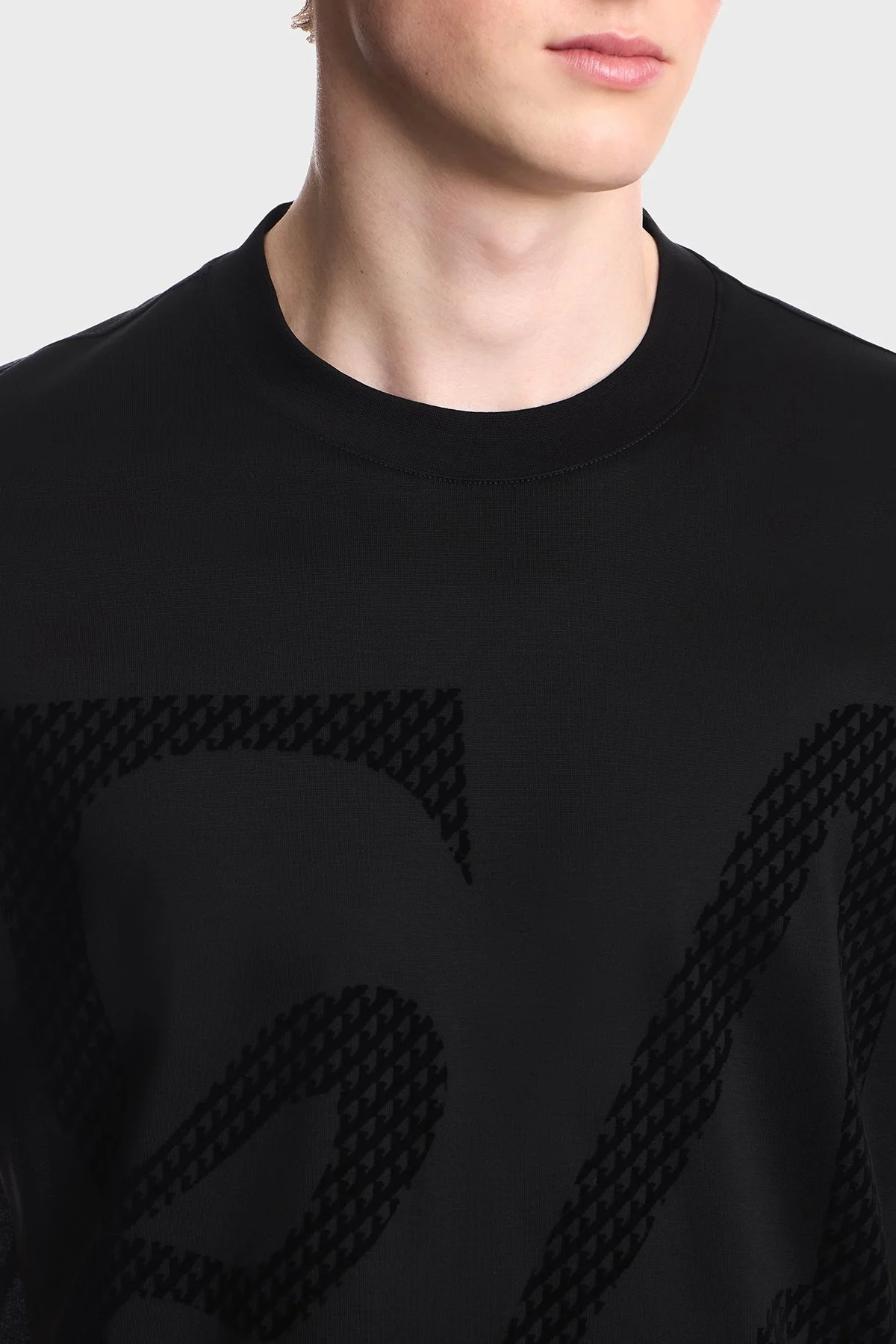 Emporio Armani Pamuklu Yuvarlak Yaka Desenli Erkek T Shirt EM006770 AF10017 MC717 Siyah - 5