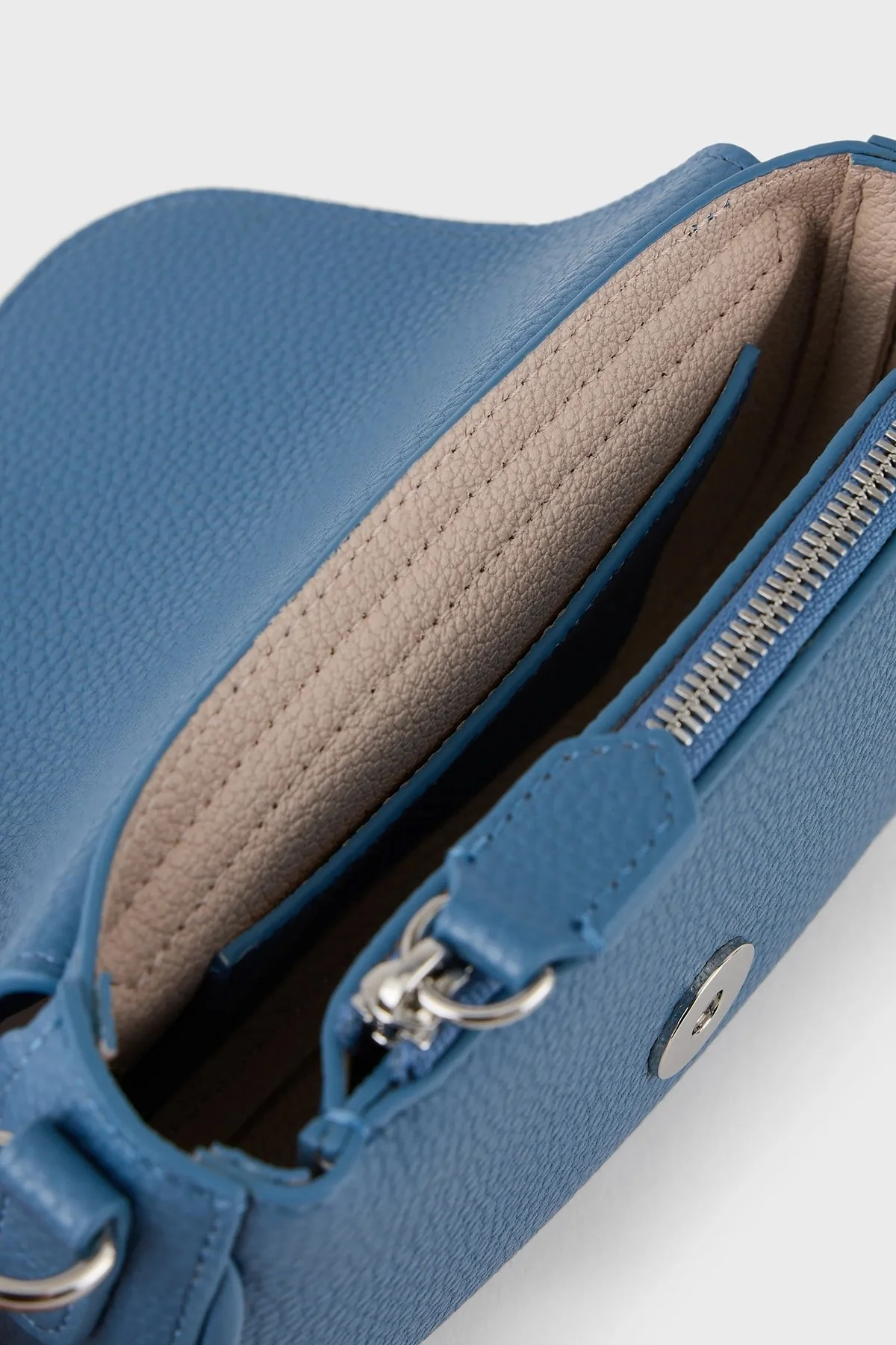 Emporio Armani Para Cüzdanlı Çıkarılabilir Ayarlanabilir Omuz Askılı Bayan Çanta Y3H328 YFO5E 80569 MAVİ - 4