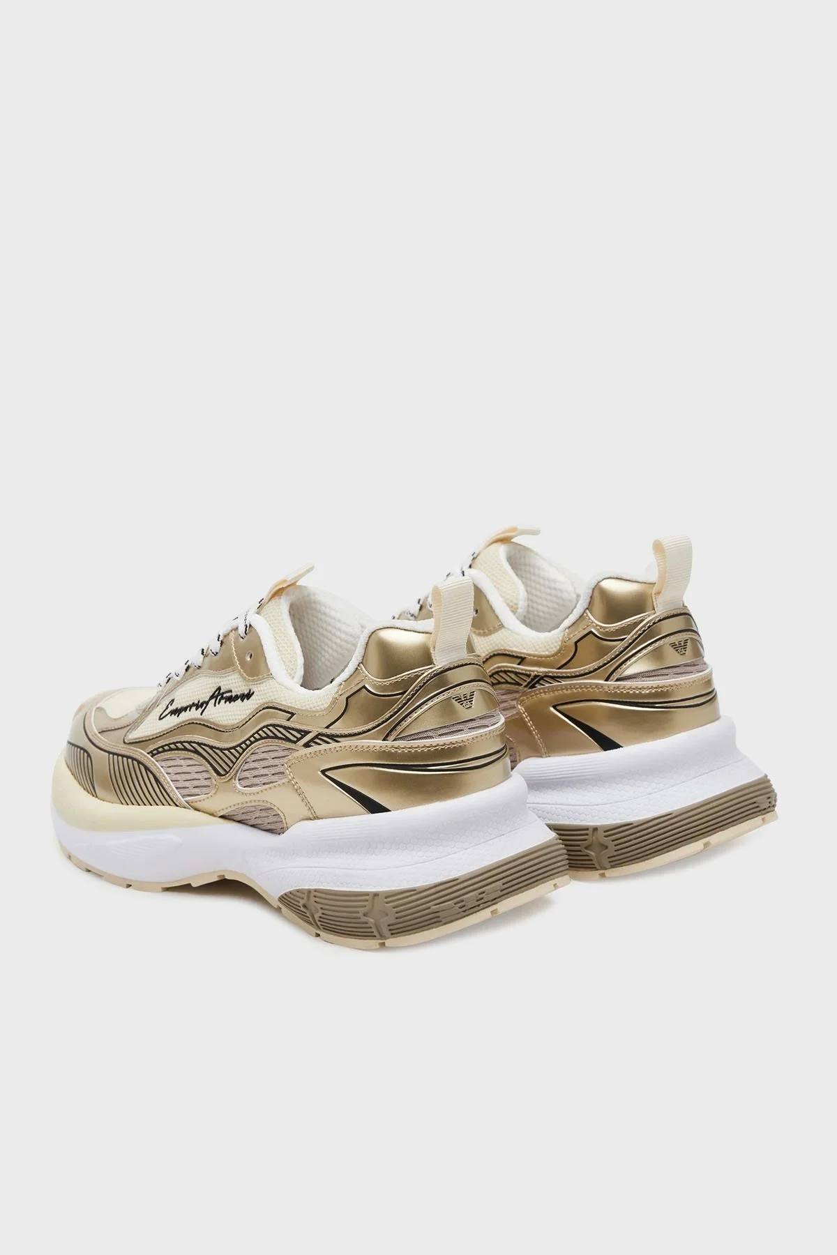 Emporio Armani Parlak Görünümlü Logolu Hakiki Deri Kalın Taban Bayan Ayakkabı X3X238 XR388 00194 GOLD - 9